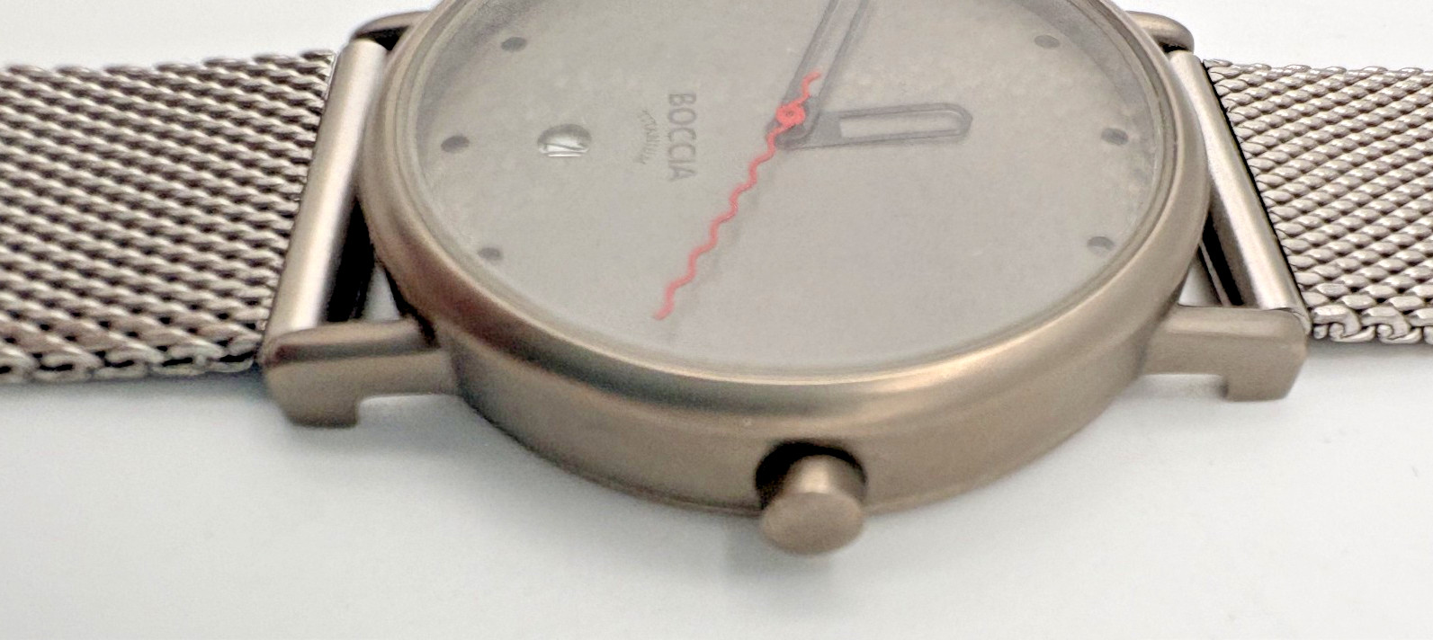 Boccia Titanium Gray Dial Men’s Watch Milanese Mesh Bracelet Date Quartz New Bat