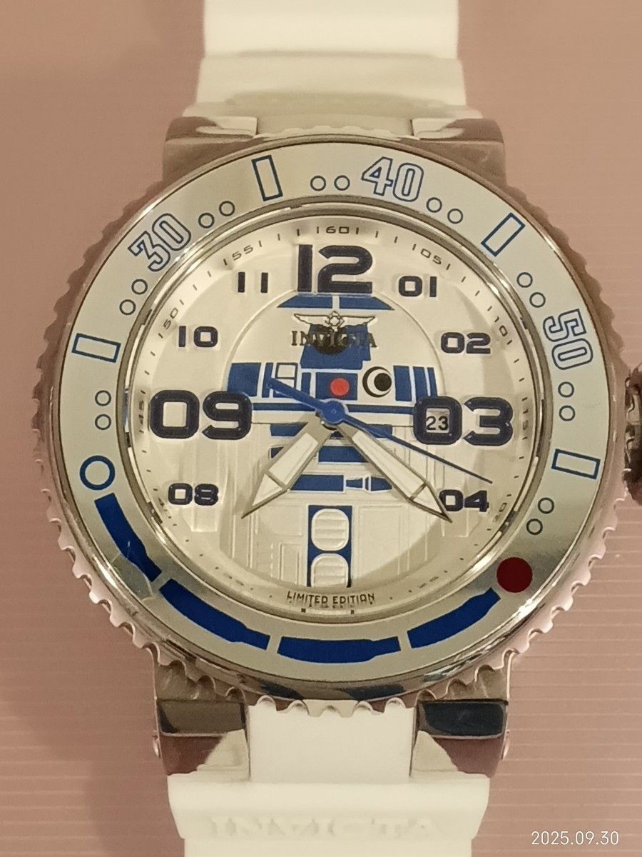 Invicta Star Wars R2D2 Limited Edition Quartz Watch