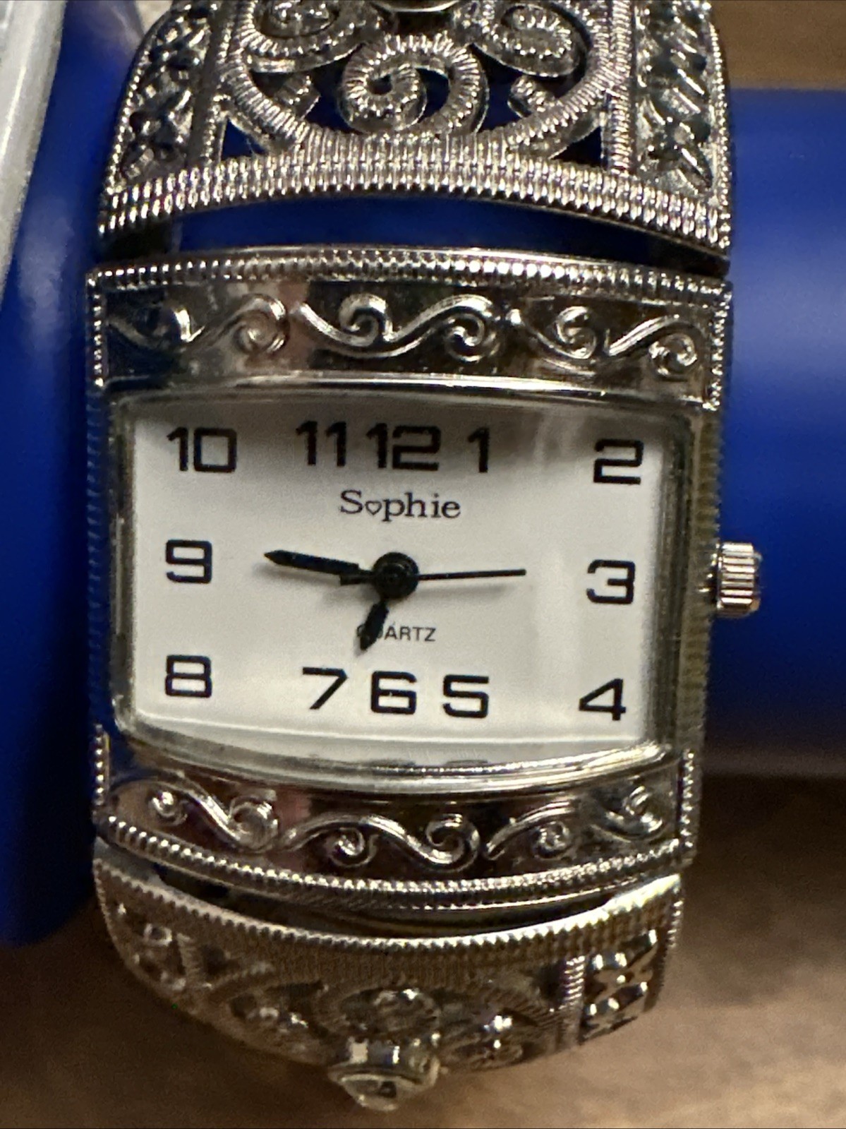 Women’s Cuff Or Bracelet Fash Watches Lot of 5 Need Batteries Untested Japan Mvt