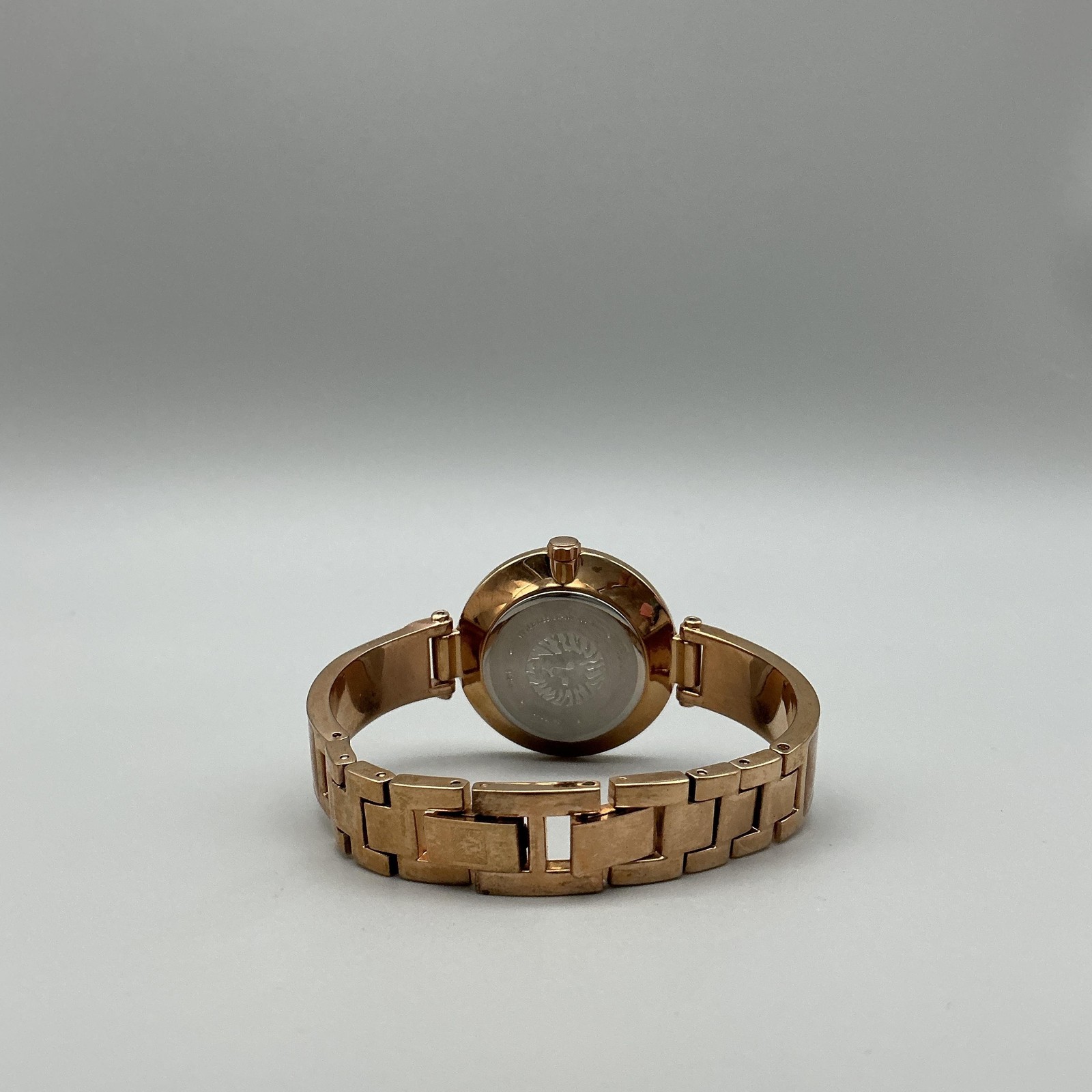 Anne Klein Womens Watch 34mm MOP Dial Gold Tone Bracelet Dress New Battery 7″
