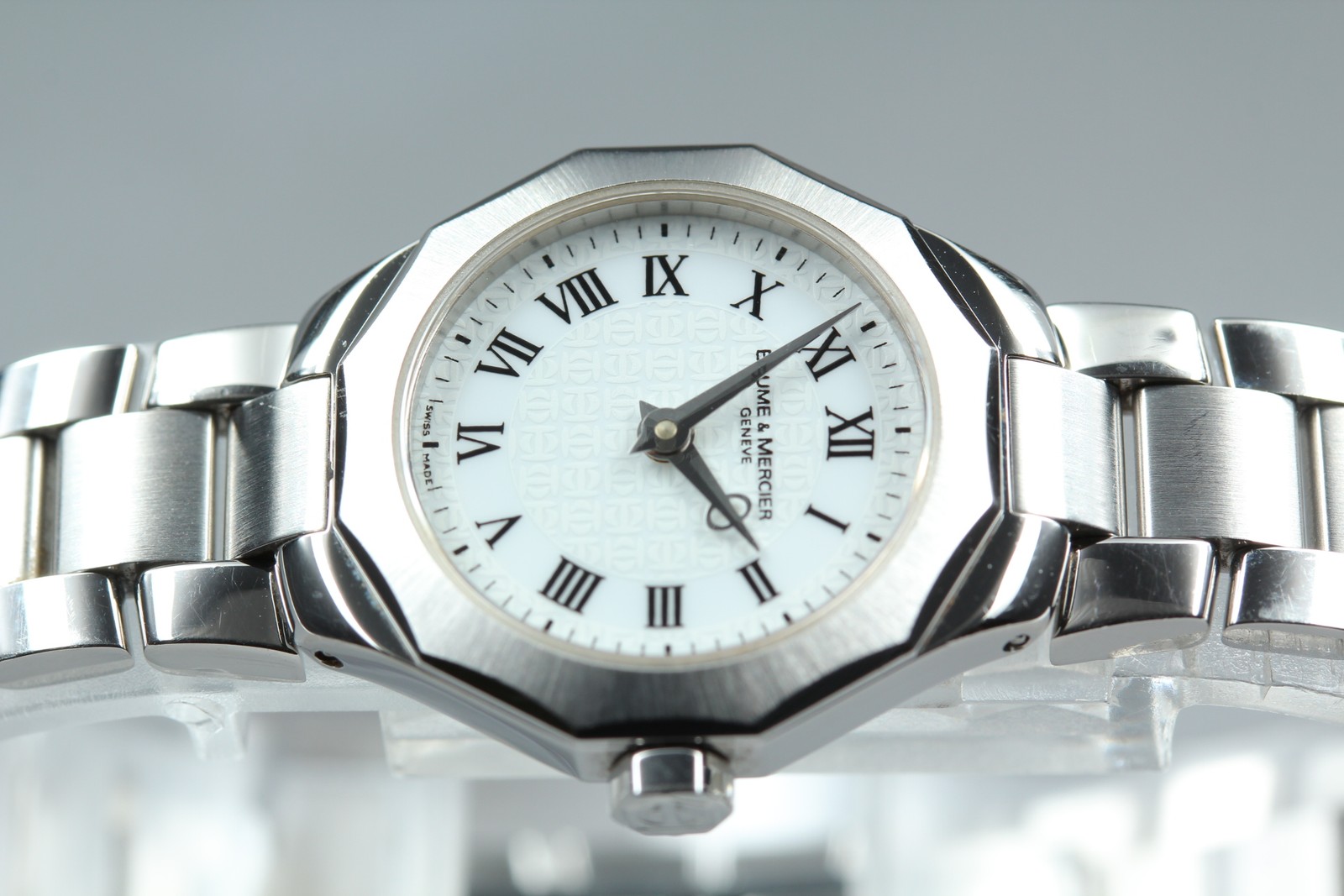 BAUME＆MERCIER Riviera 65505 Quartz White Dial Women’s Watch 22mm JAPAN Box