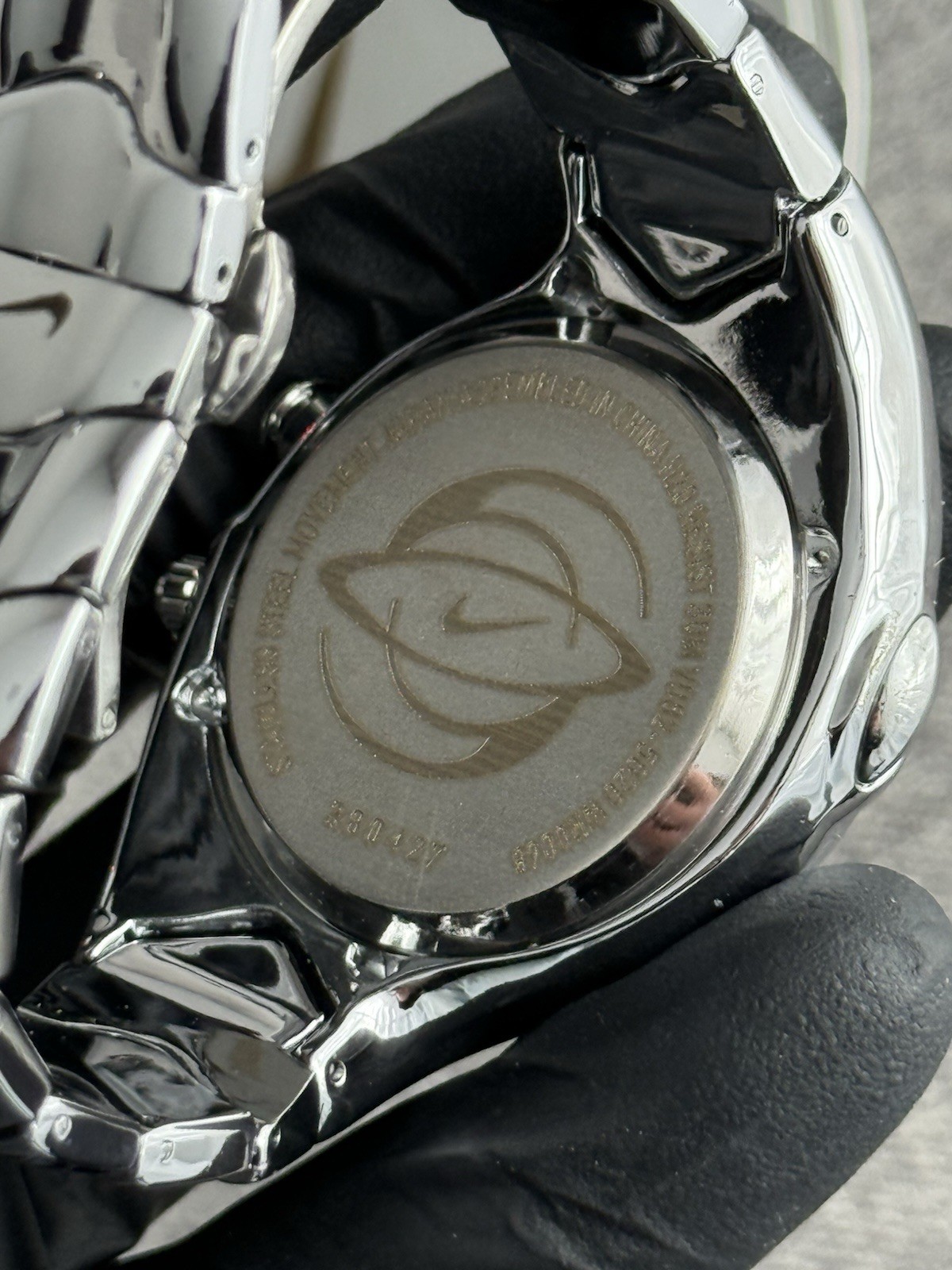 Retro Style Nike Triax Metal Steel Watch Hype Y2K Avantgarde Retro Silver Chrome