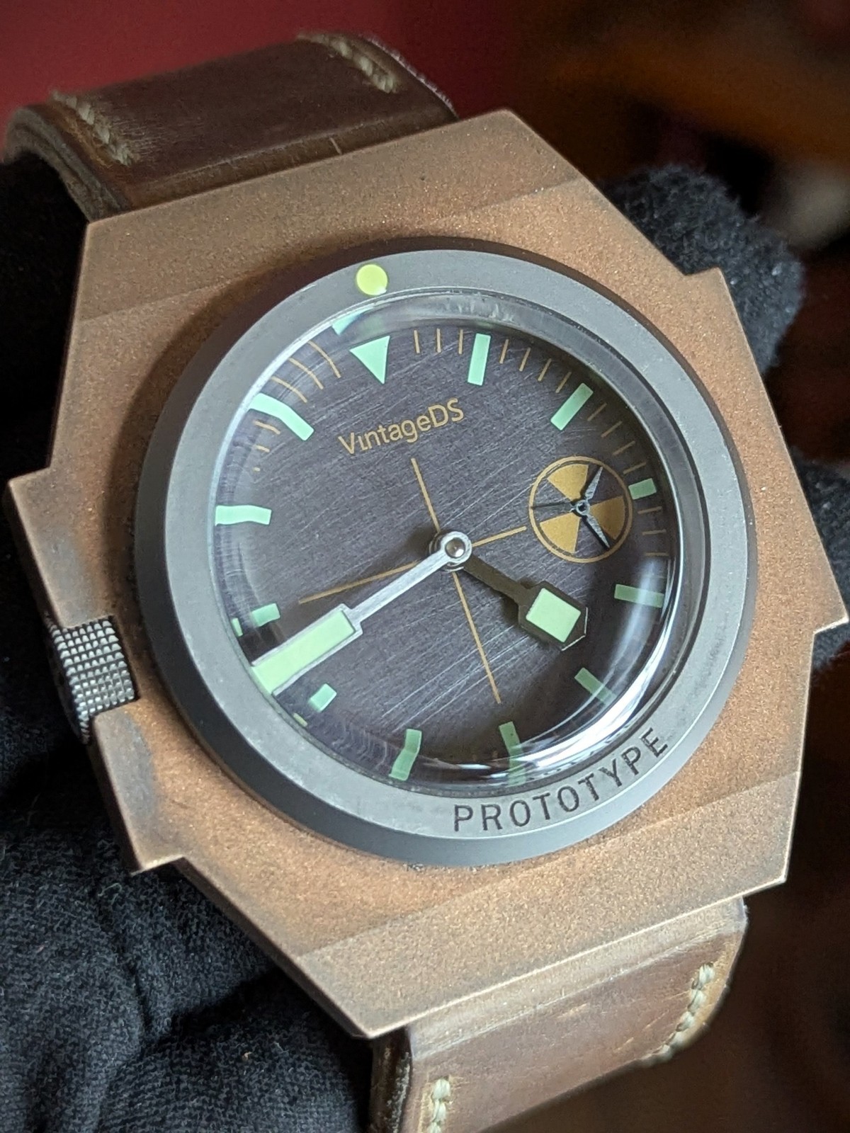 Vintage DS Aircraft Carrier VDS Bronze Titanium Distress Dial Swiss Aut G2U