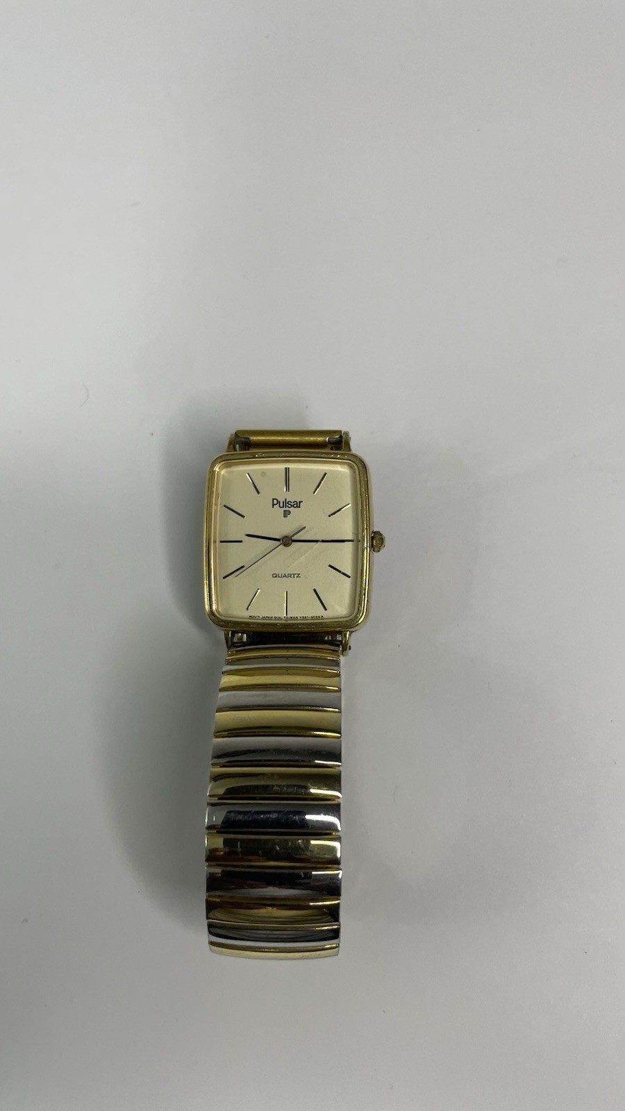 Pulsar Men’s QuartzY551-5029, Two Gold And Silver Like Band