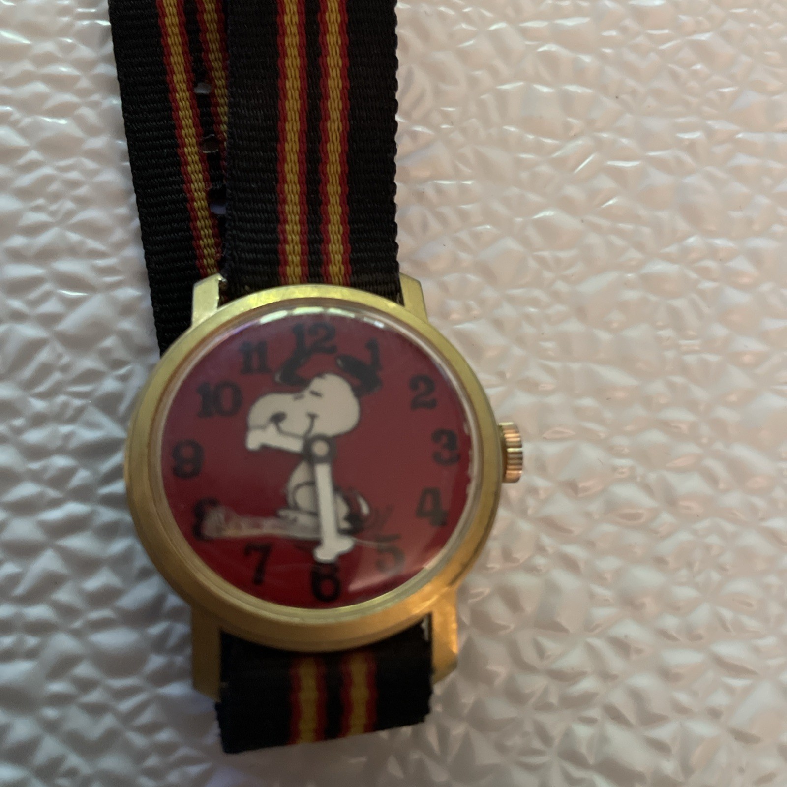 Vintage Snoopy Red Dial Manual Wind Watch With Striped Band