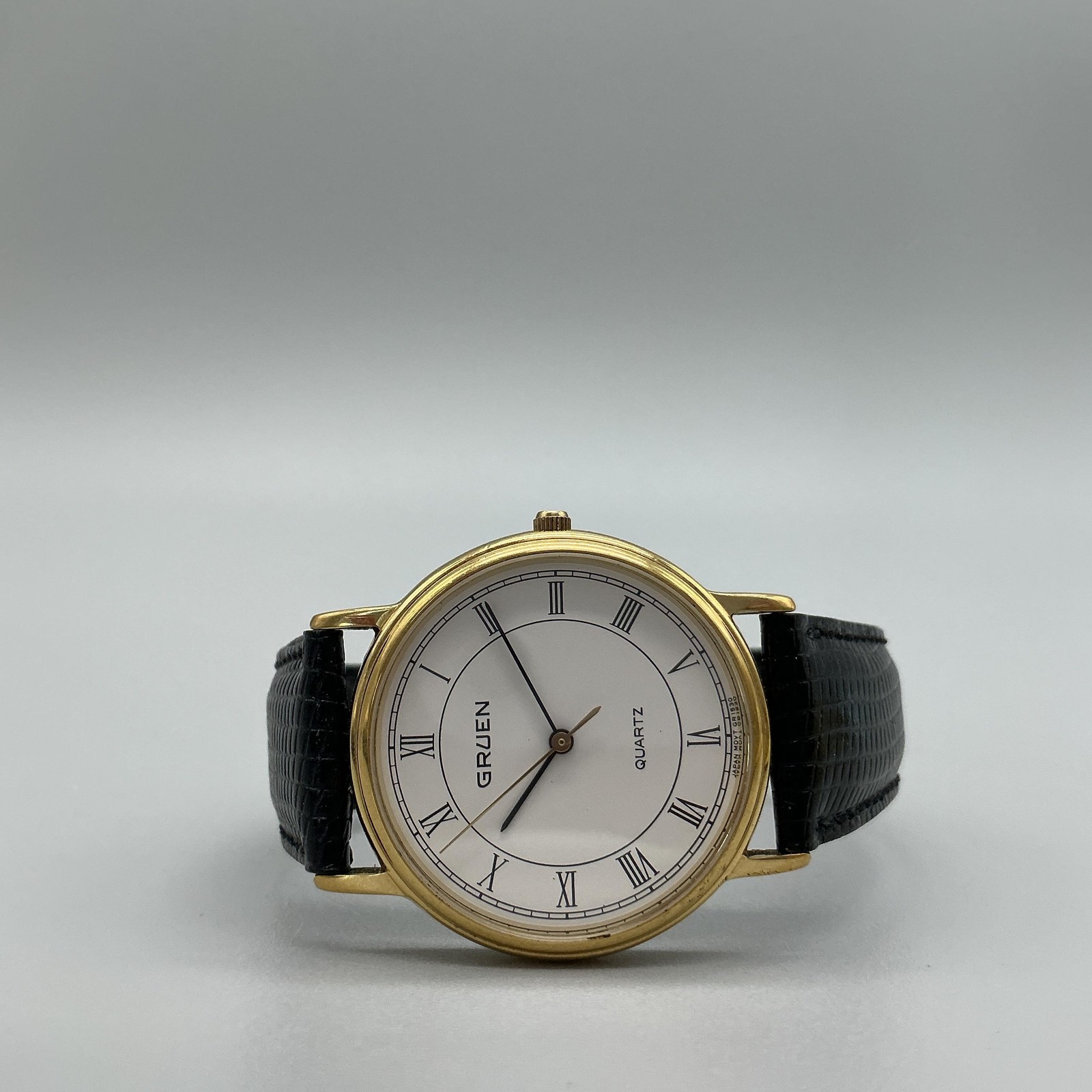 Gruen Mens Watch 32mm White Roman Dial Black Leather 243-GR1530 New Battery