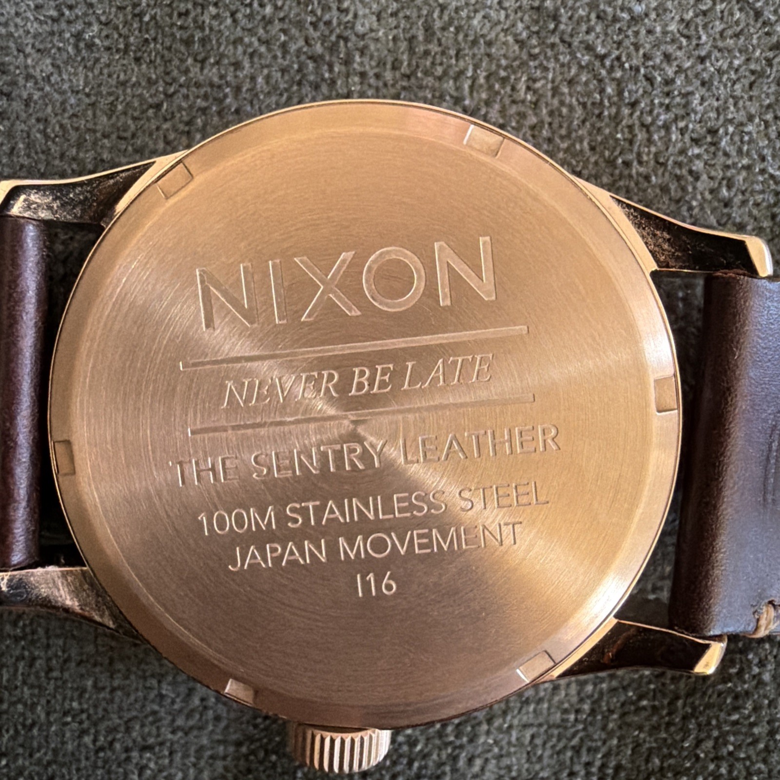 Nixon The Sentry Mens Watch 42mm Gray Dial Brown Leather Day Date New Battery