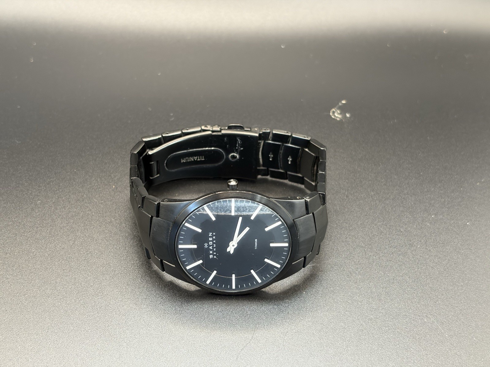 Skagen Denmark Men’s Titanium Quartz Watch Black Dial/Case Bracelet 37mm x 8mm