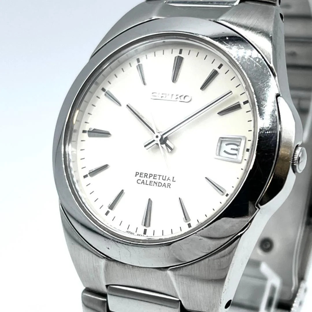 SEIKO 8F32-0130 Quartz Perpetual Calendar White Dial Silver Tone 1.48in Watch