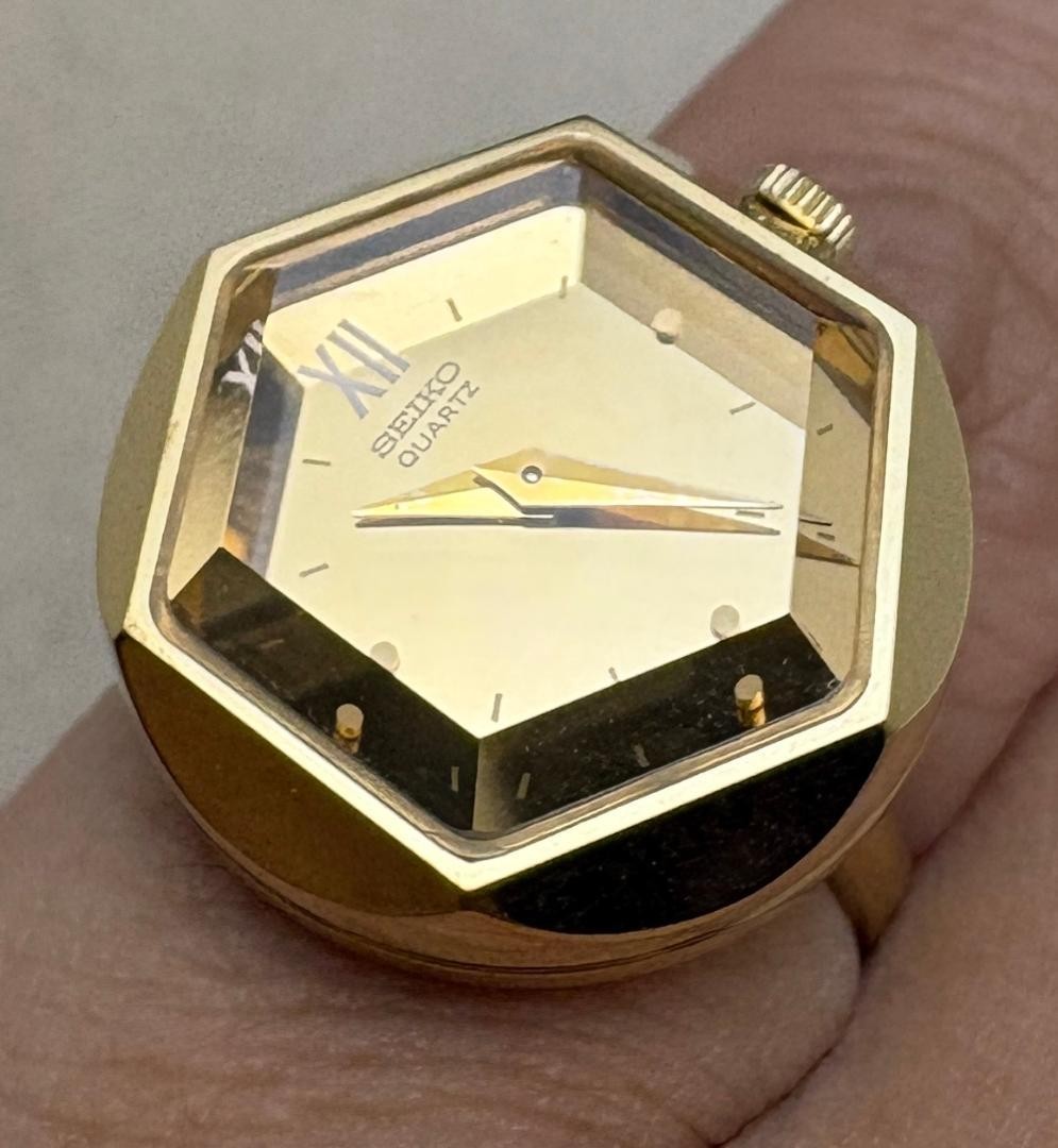 Rare 1980 Seiko Quartz Ring Watch Hexagonal Cut Glass Gold