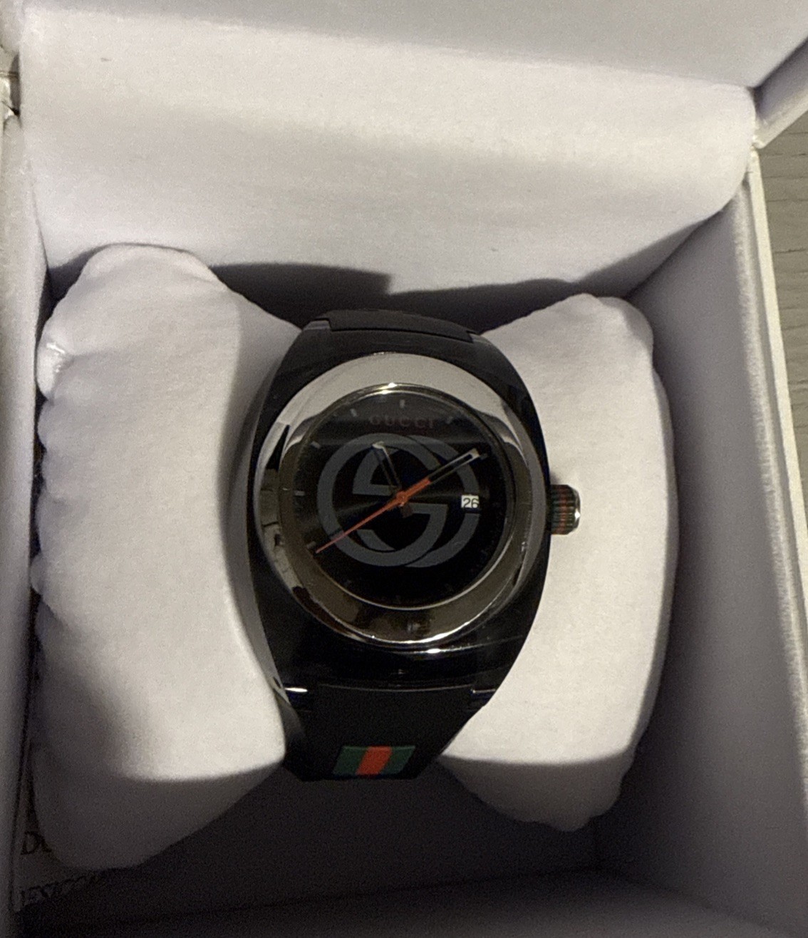 Gucci Sync Men’s Quartz 46mm Black Rubber Red/Green Strap Date 50m