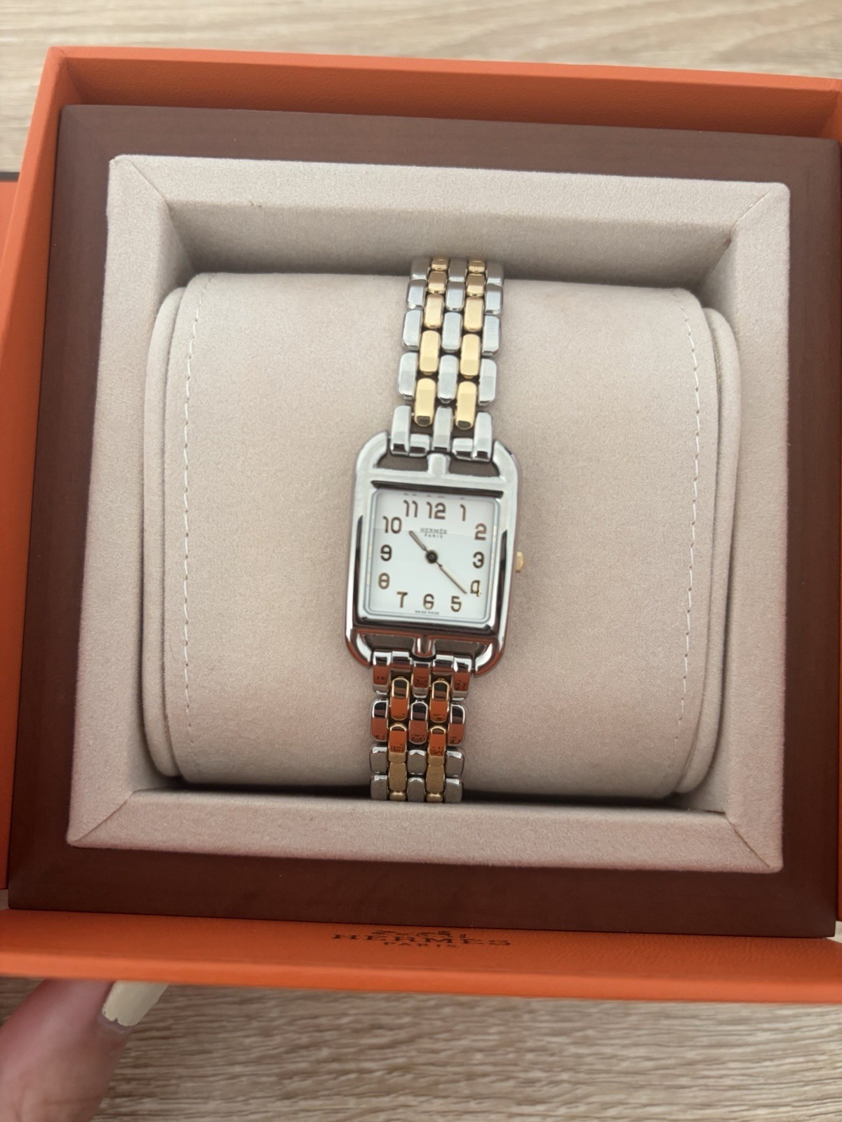 Hermes New Cape Cod Watch 31mm Yellow Gold