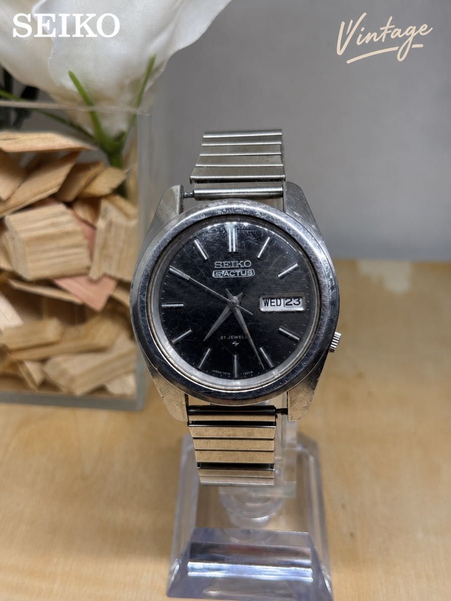 1970s Vintage SEIKO 5 ACTUS 21 Jewels Automatic Wristwatch