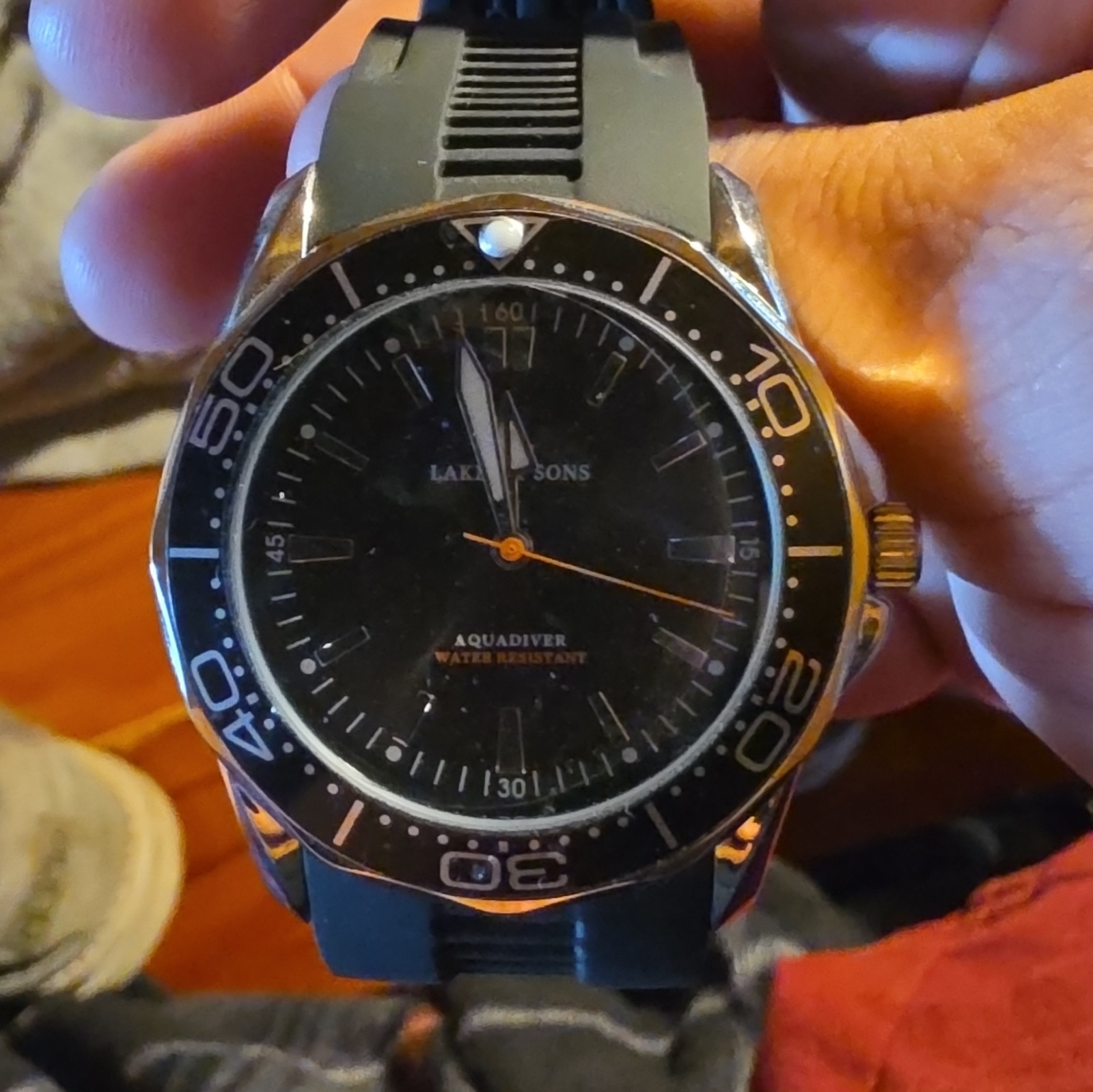 Laker & Sons Aquadiver Men’s Diver Watch Black Dial Rotating Bezel Rubber