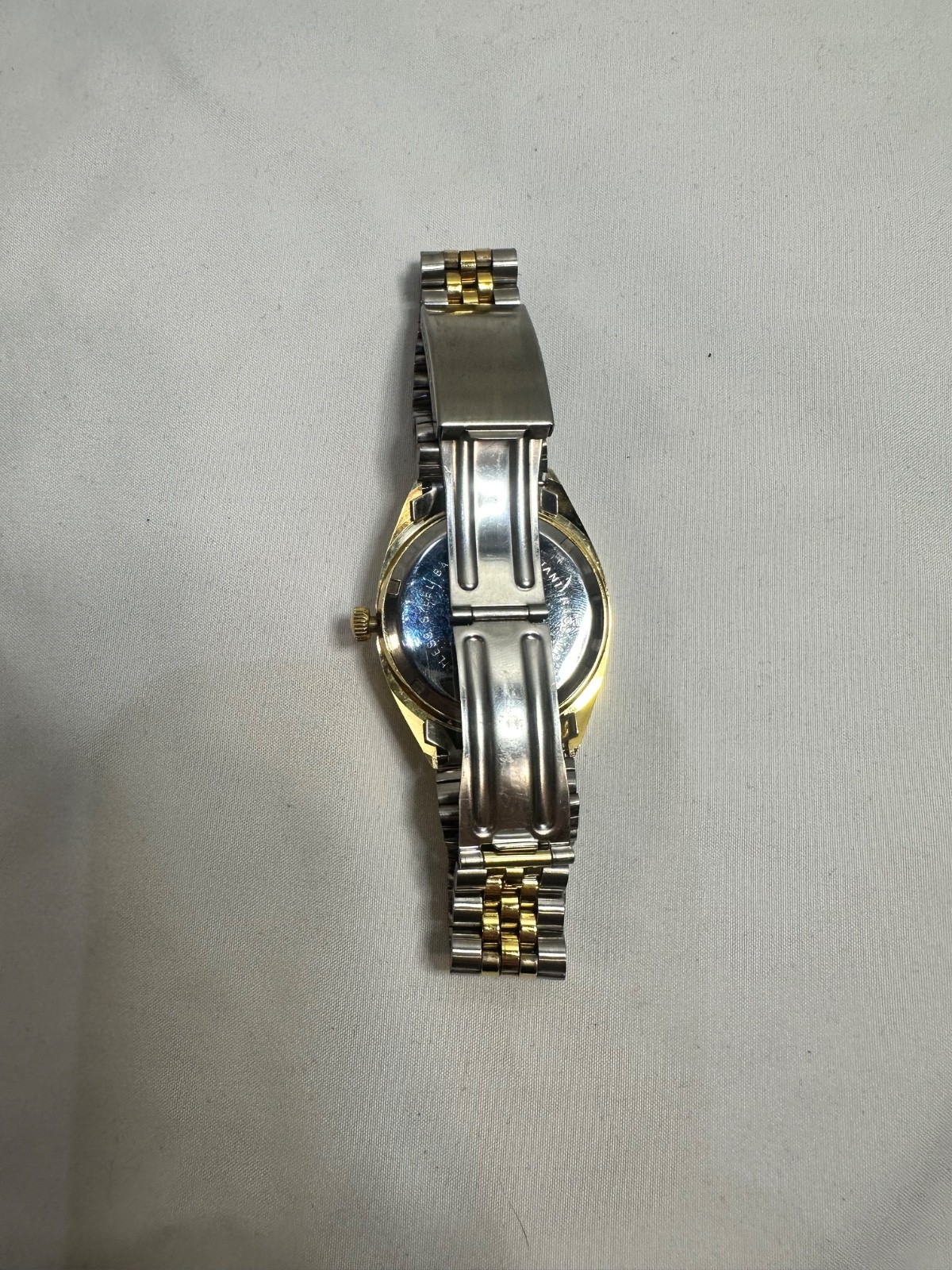 Vintage Ligun De Luxe Mechanical Wristwatch Champagne Dial Gold Two Tone