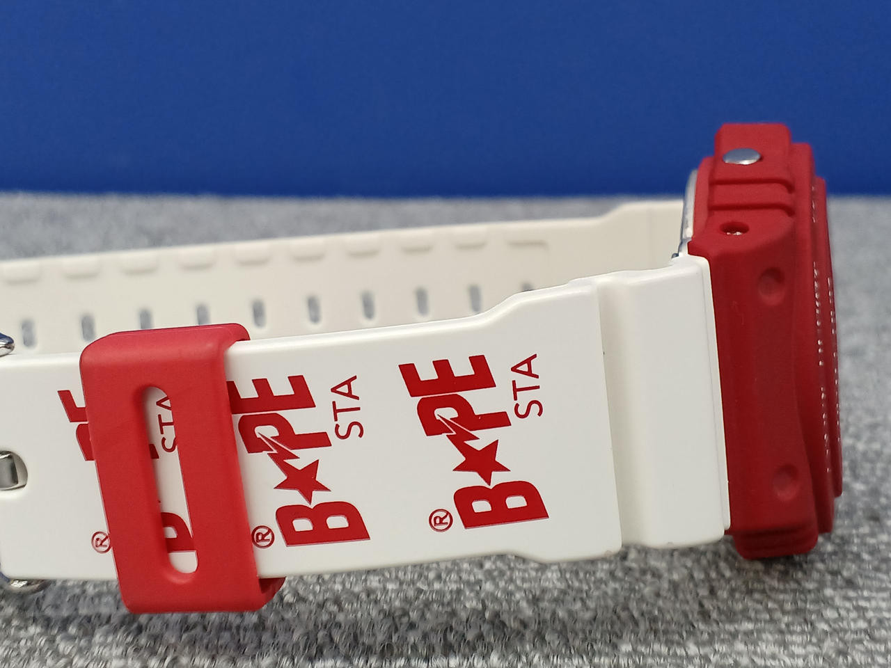 CASIO G-SHOCK x A BATHING APE DW-5750E Wristwatch Red White Quartz Japan Working