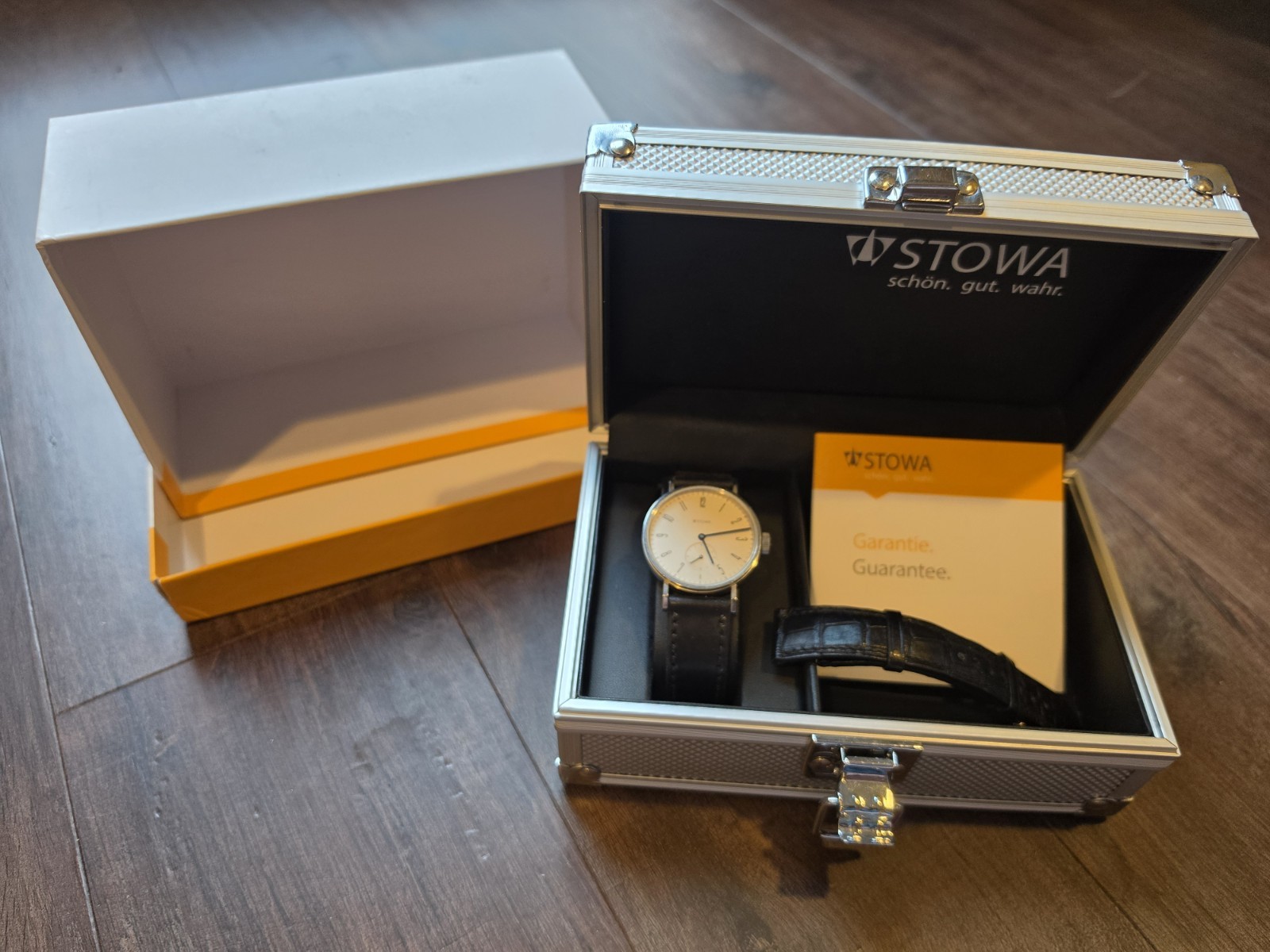 Stowa Antea KS Men’s 35.5mm Case Bauhaus Style Watch Manual Wind