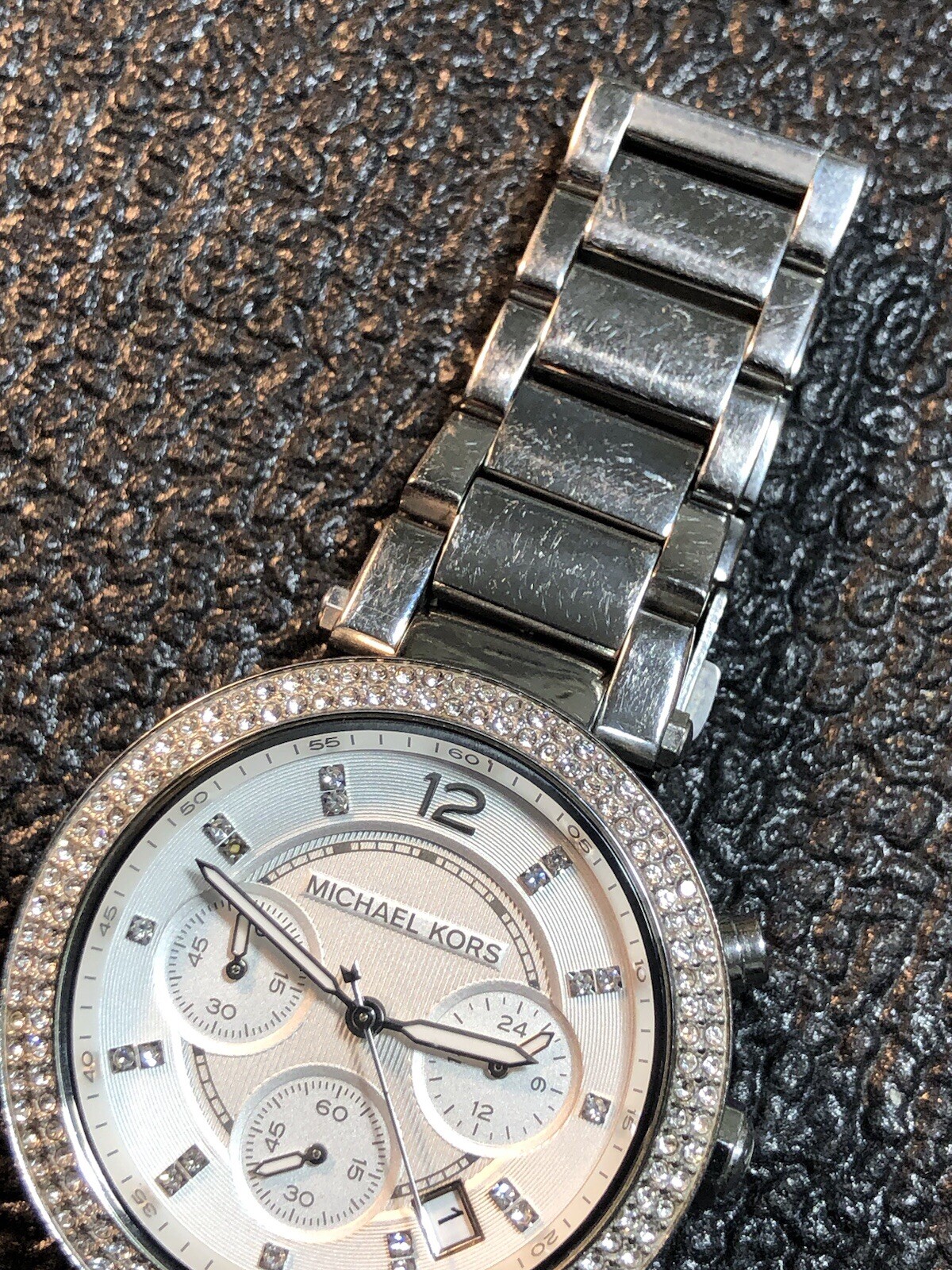 Michael Kors Women’s Parker Watch MK5353 Silver Tone Runs Parts Or Repair