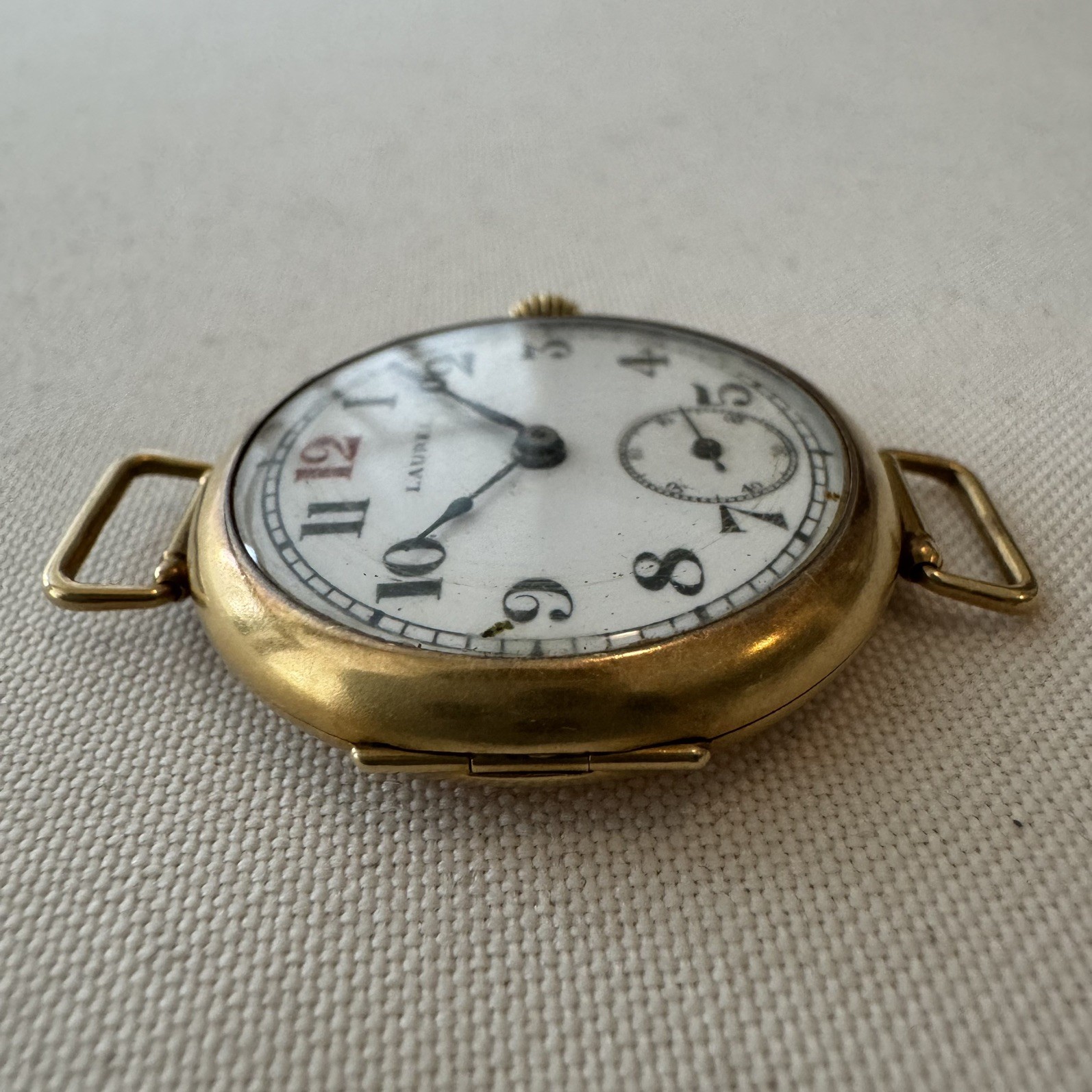 Antique Laurel (Seiko) ‘1913’ Manual Wind Wristwatch – 18K Yellow Gold