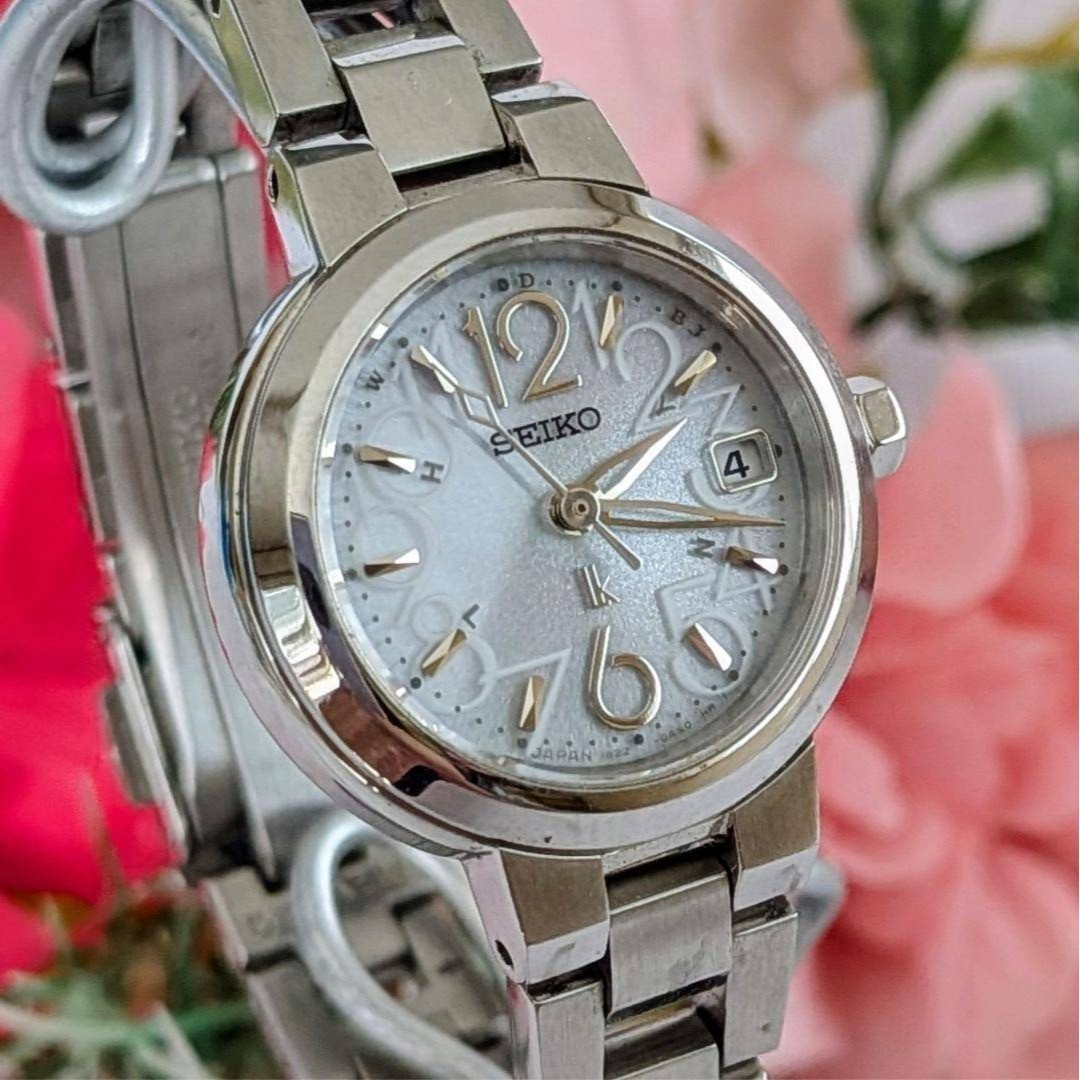 Beautiful Condition SEIKO Ladies’ Wristwatch LUKIA Lk All Silver Cute
