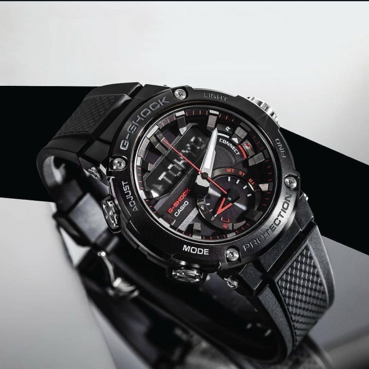 New CASIO G SHOCK GST B200 Bluetooth Equipped Tough Solar Very Complete Set