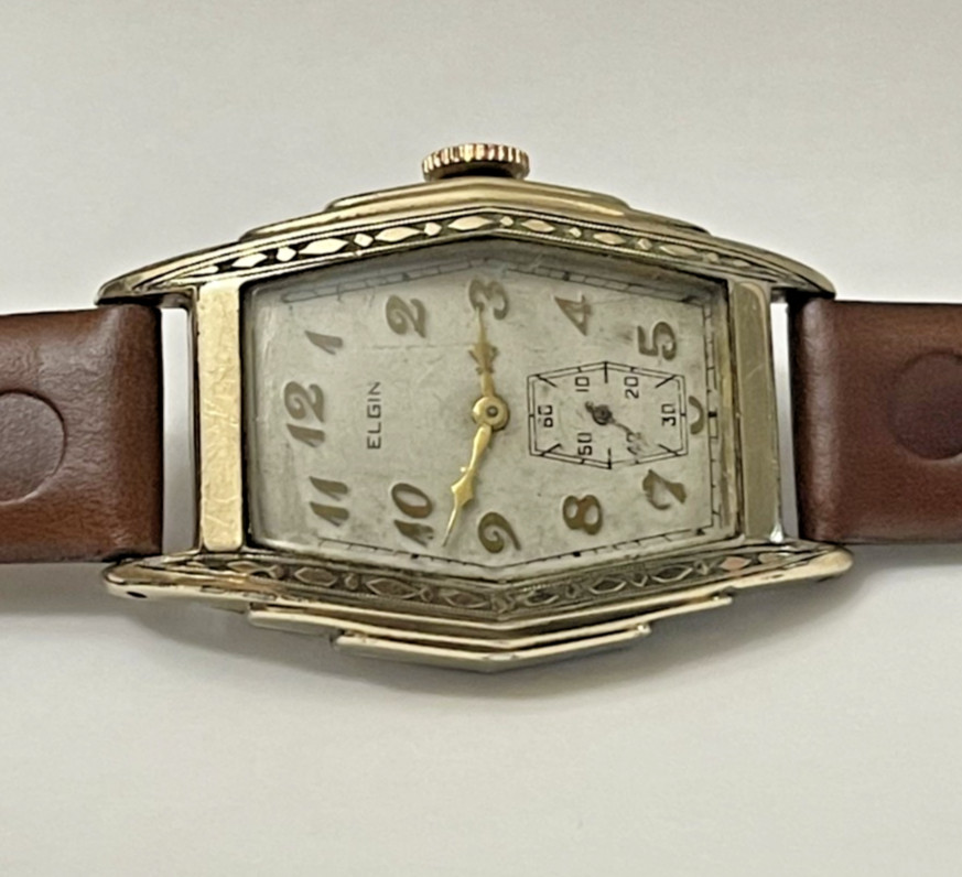 Vintage Art Deco Elgin Tank Wristwatch – Circa 1926