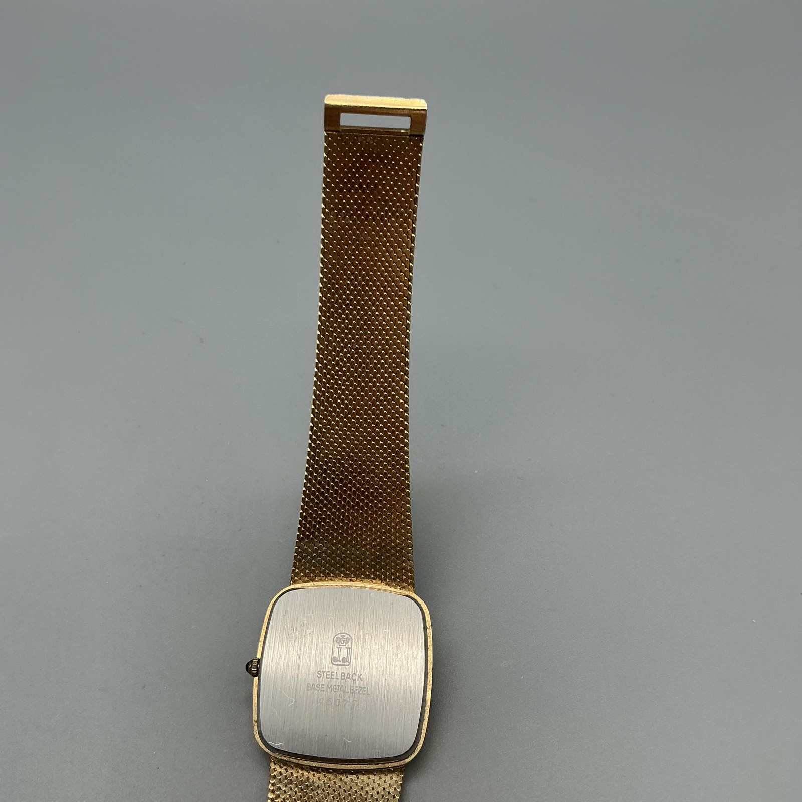 Vintage Jules Jurgensen Womens Watch 28mm Gold Tone Bracelet New Battery 8.25″