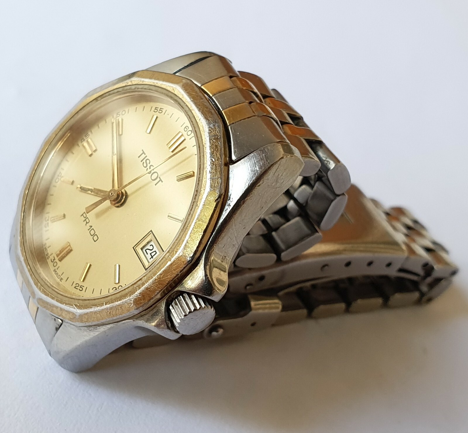 Vintage Ladies TISSOT PR100 Quartz V8 ETA956412 All Steel Sr.No. P342/442 Swiss