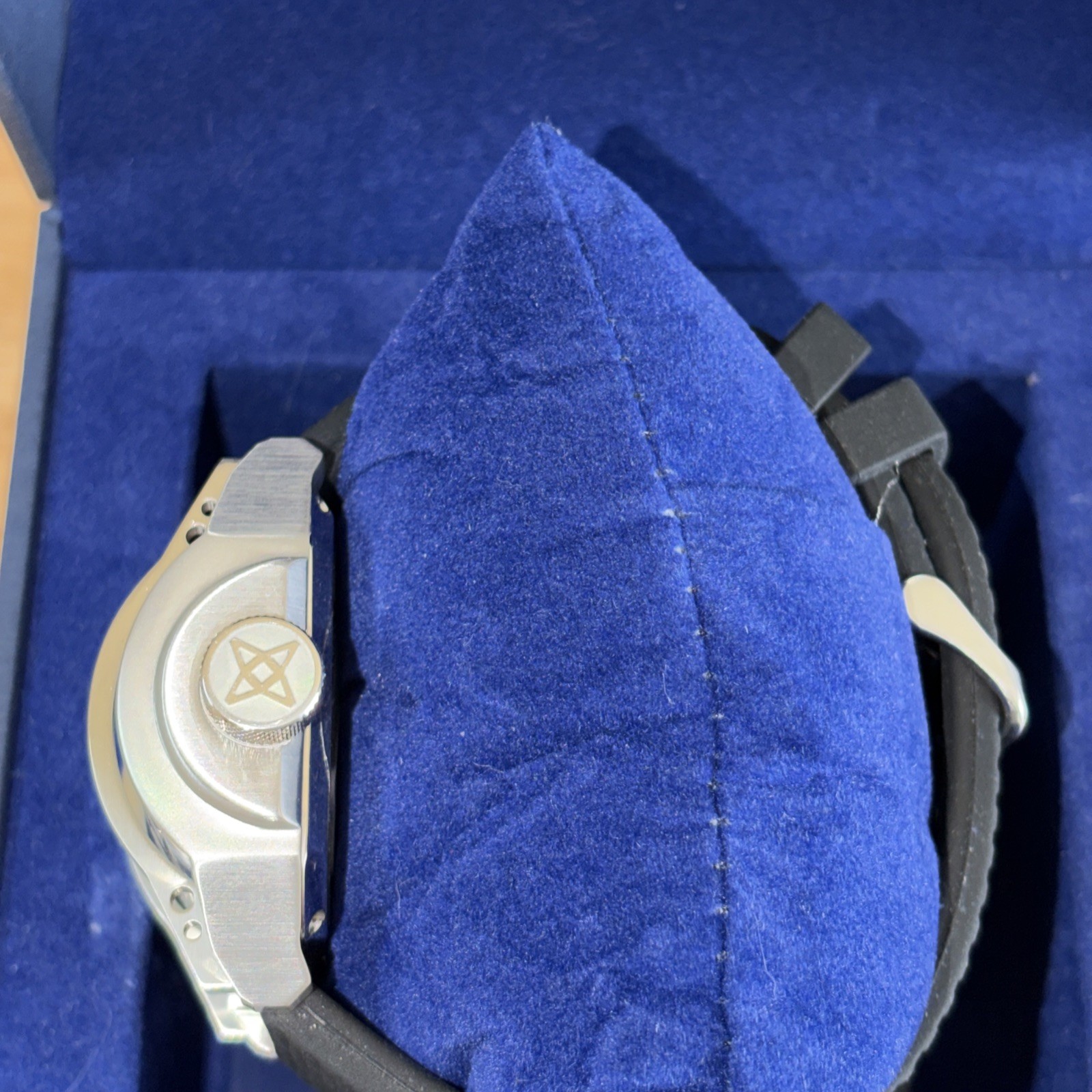 Aragon A277SLV Concept S Automatic Men’s Watch Silver Dial