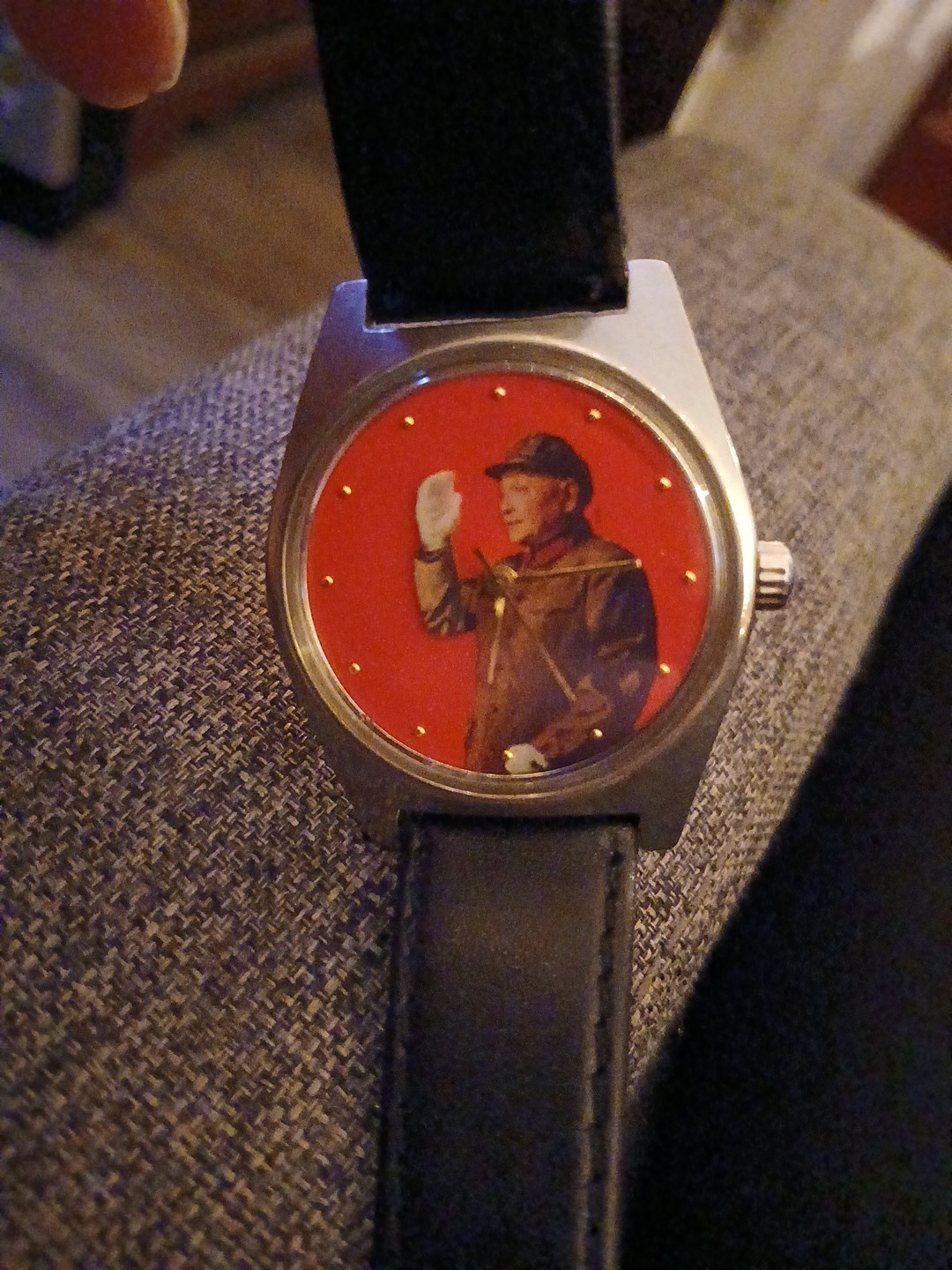 90s Mechanical Watch Waving His Hand Figure DENG XIAOPENG SHANGHAI TANG Working!
