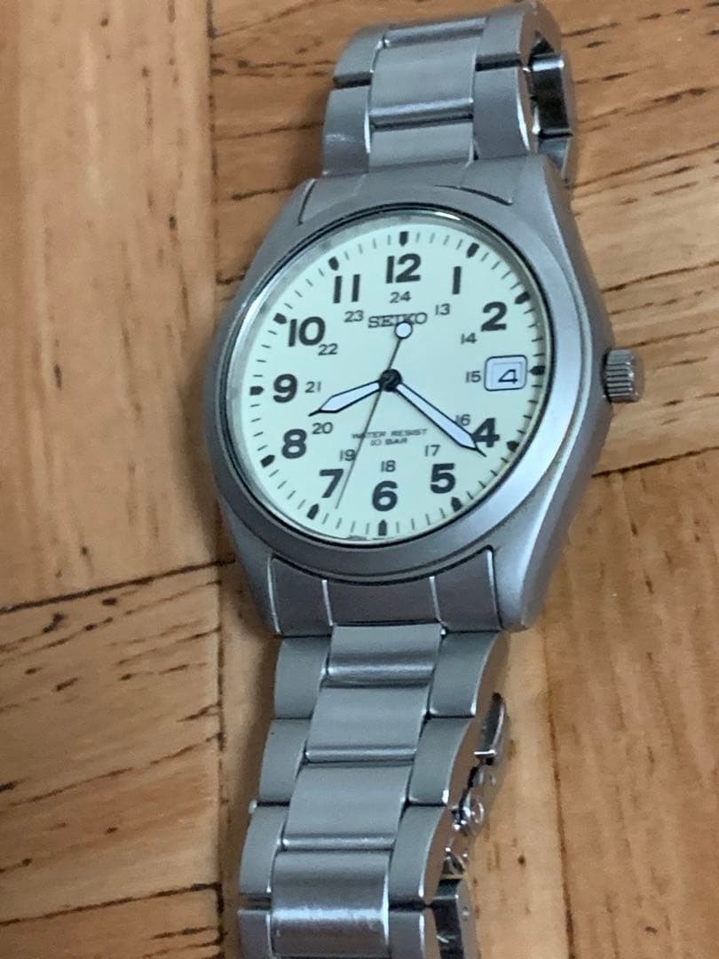 Seiko 7N42-8260 Analog Silver Military Quartz Watch Used Authentic
