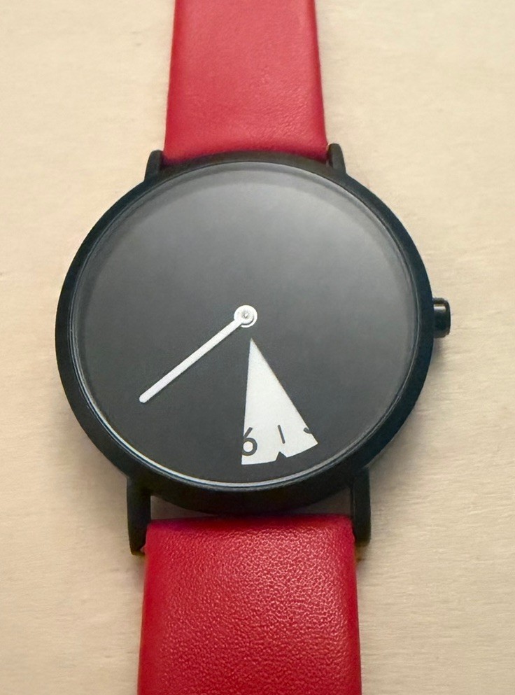 Shengke Minimalist Analog Quartz Watch Black Dial Red Leather Strap