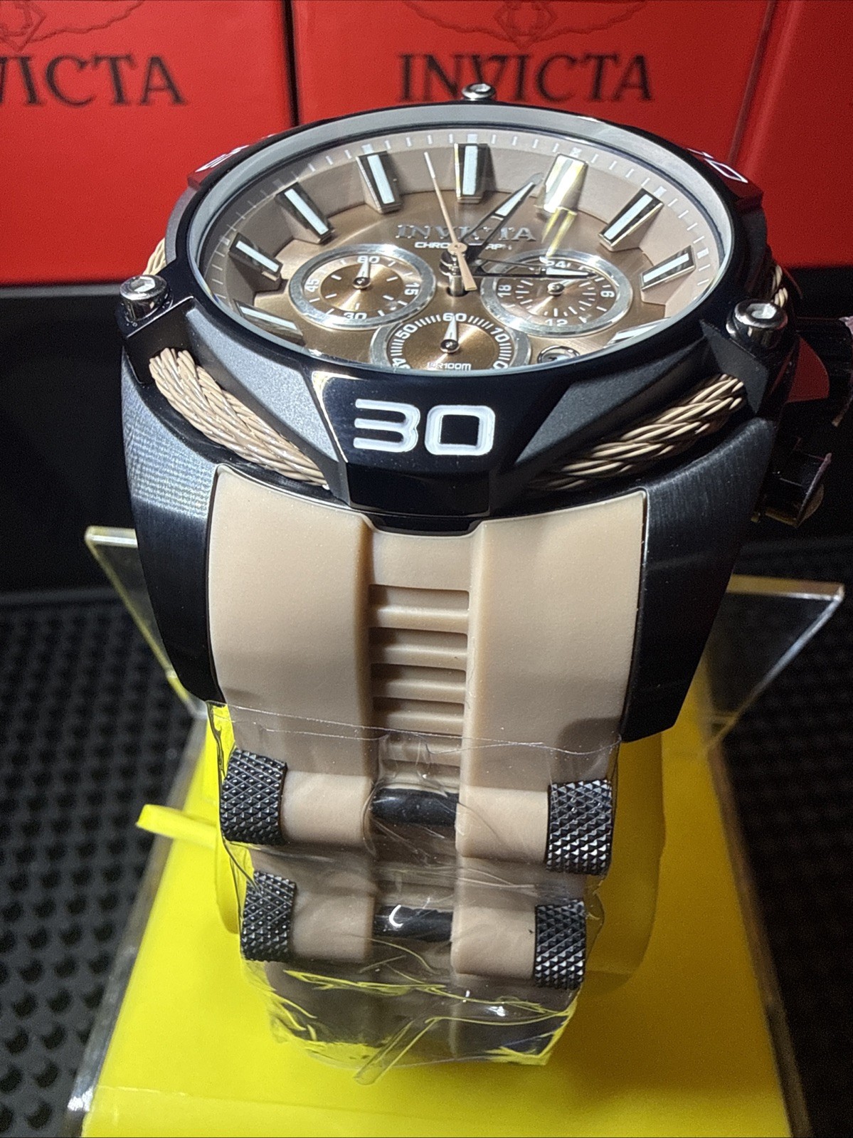 Invicta Bolt 50m 49922