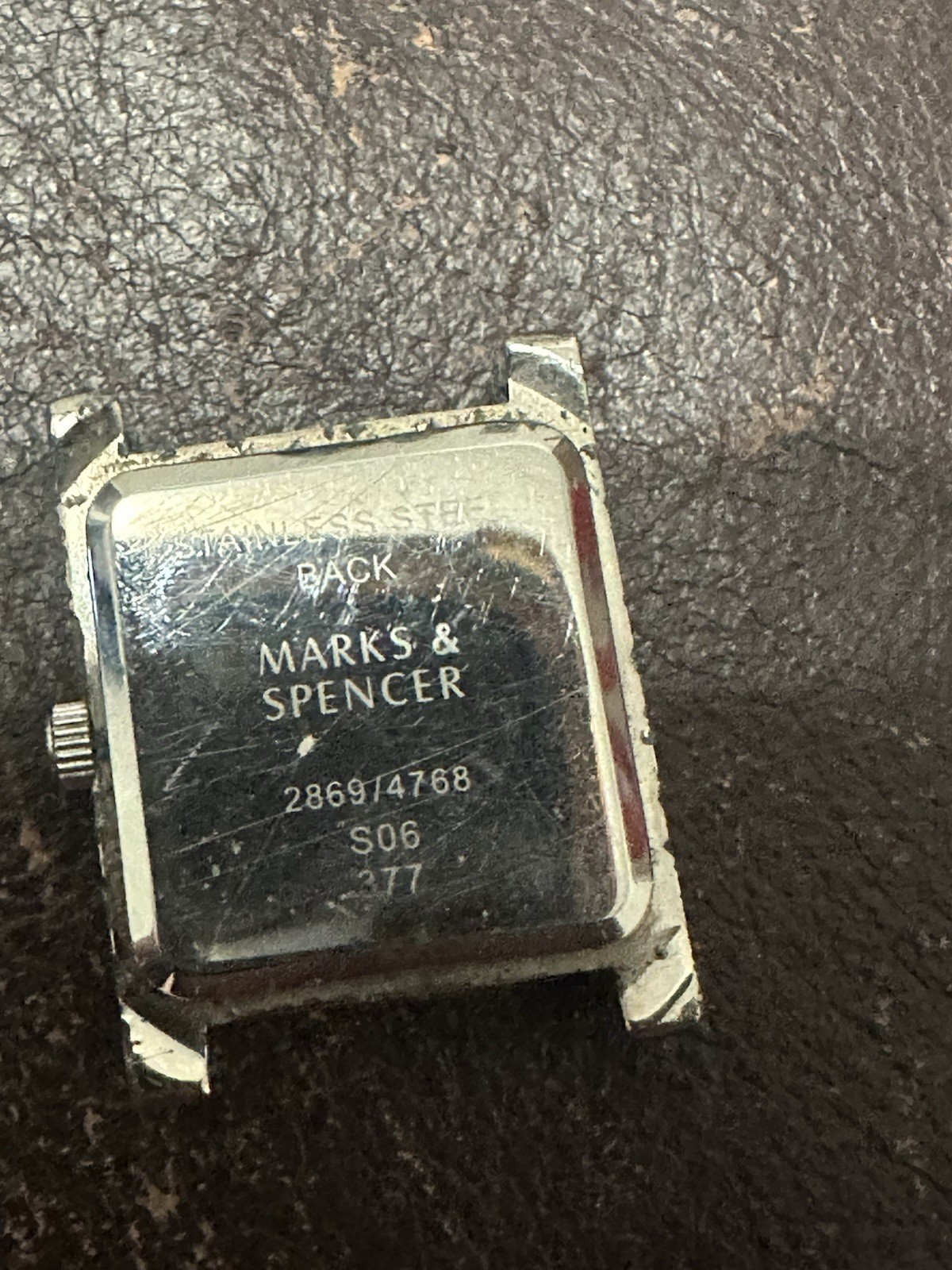 Ladies vintage Marks & Spencer Watchface 2869/4768 s06 377