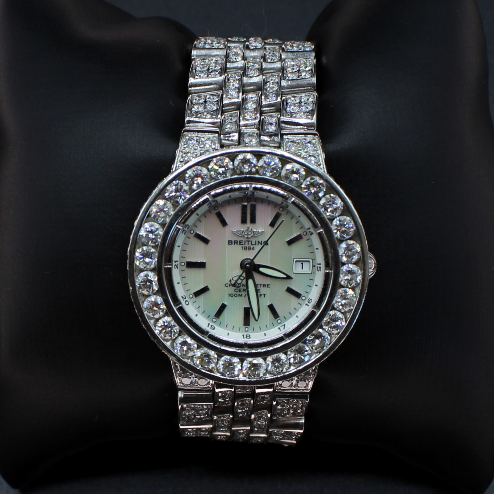 21 CARAT BUST DOWN BREITLING STARLINER WHITE MOTHER OF PEARL DIAL DIAMOND WATCH!
