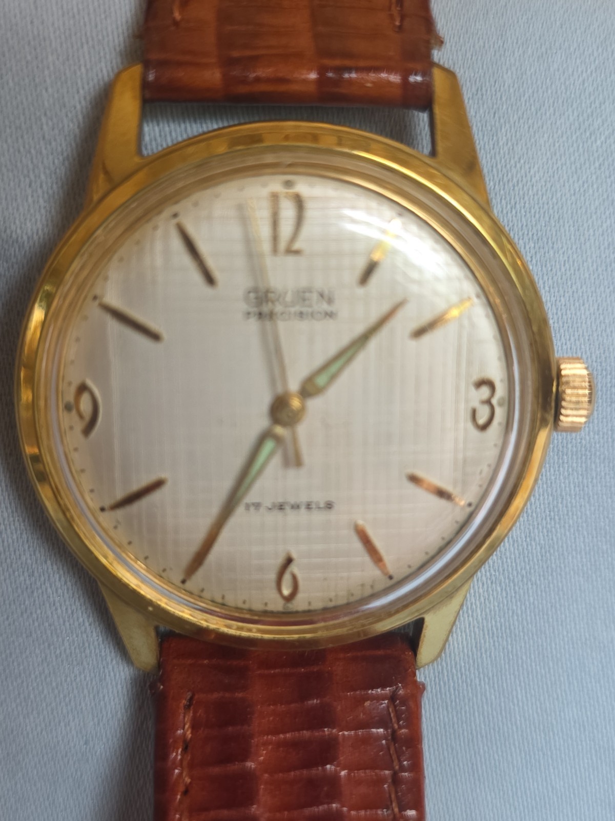 Gruen precision Linen Dial Wind Up Watch Vintage