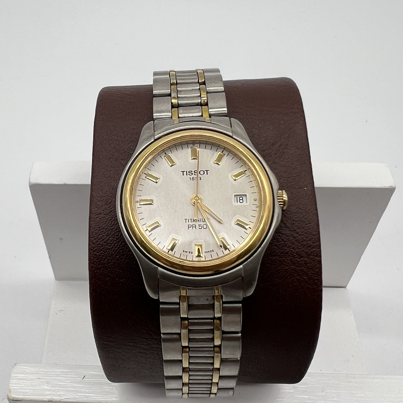 Tissot 1853 J136/236K Titanium Quarz Damenuhr Vintage