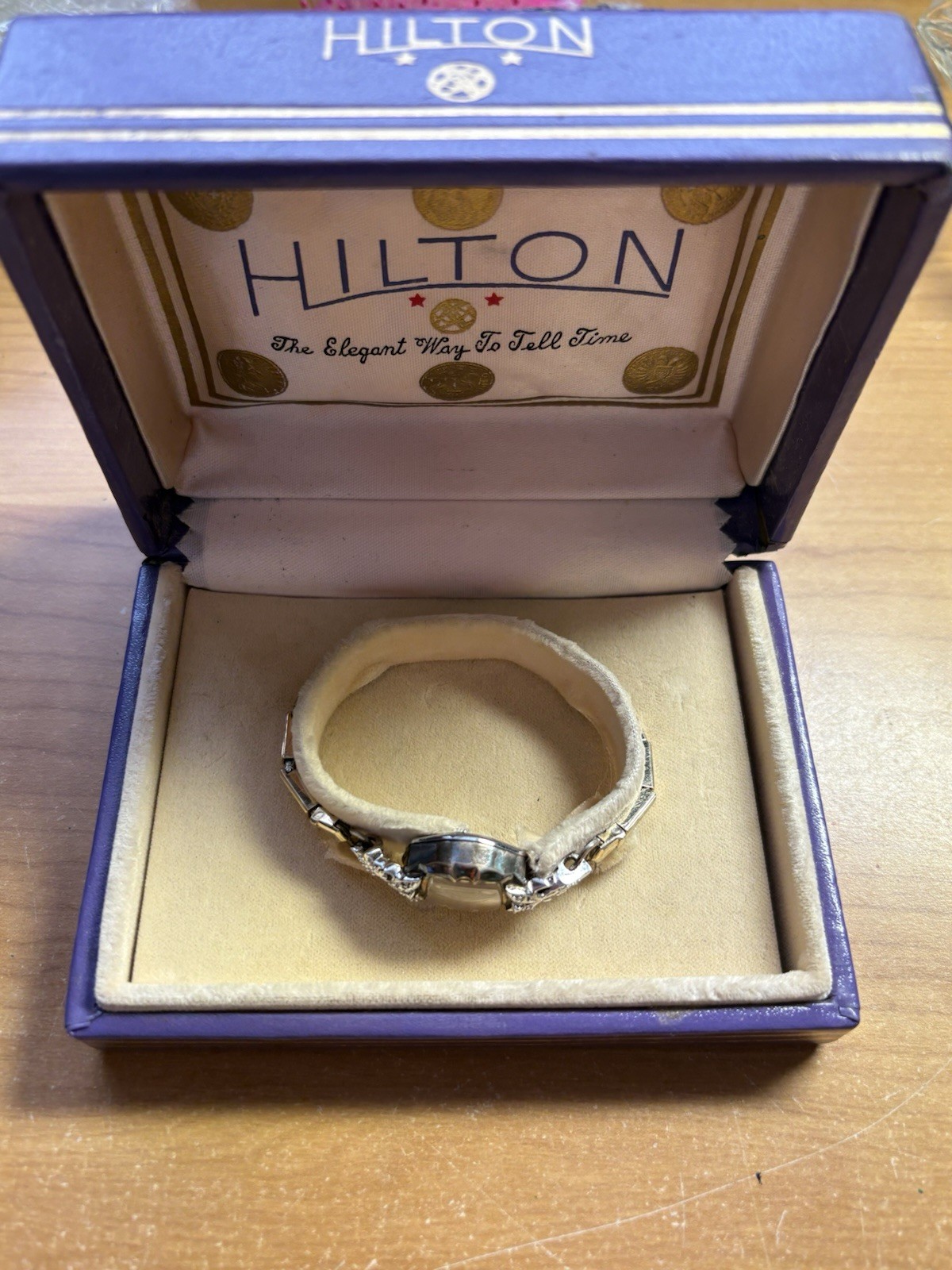 Vintage Mid-century Hilton Wristwatch Swiss Made 25 Jewels Diamonds Gold Plated