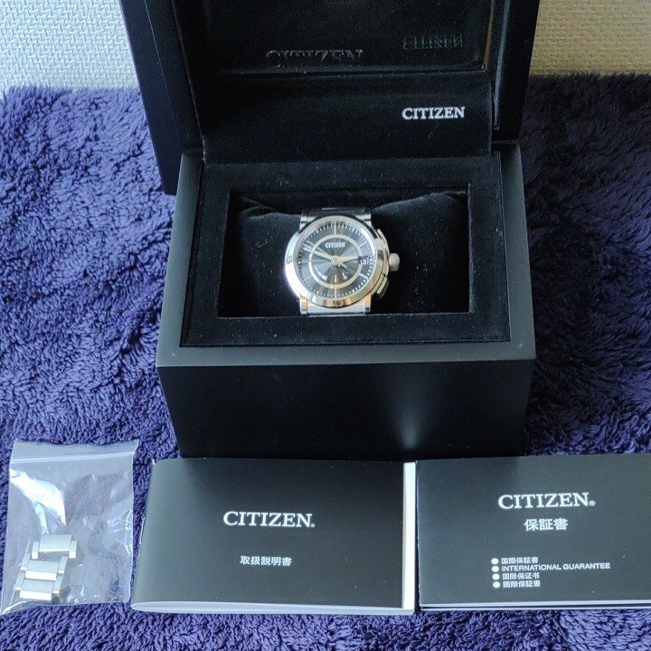Citizen Series 8 CNG72-0011 Cal.H11A Date Eco Drive Solar Mens Watch