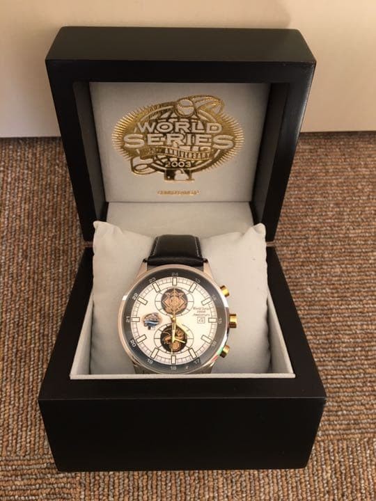 On ‘ Major League Baseball Watch Commemorative Model