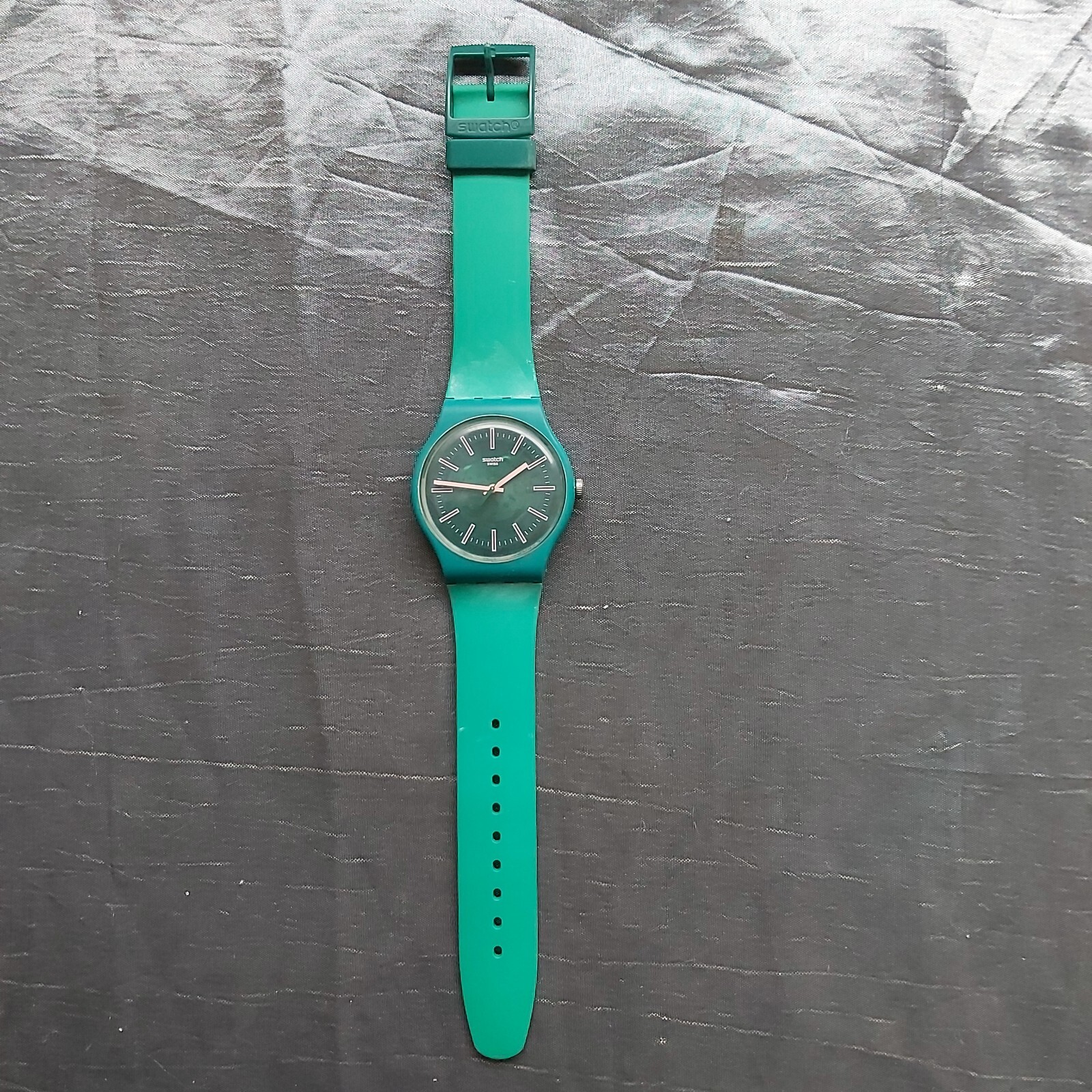 Swatch Watch SO29G100 Sunbrush Grass. 2022. Very Good Working Condition New Batt