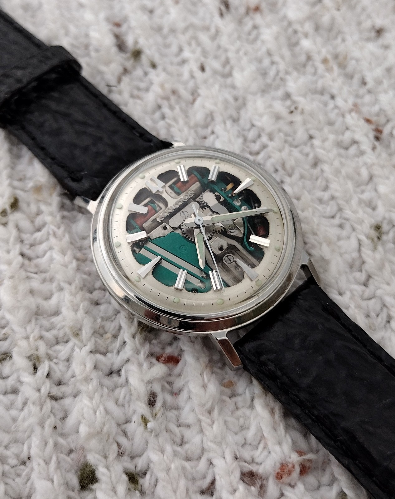 Bulova ACCUTRON 214 35mm SPACEVIEW HAND CUT DIAL M6 1966 Restored Relumed