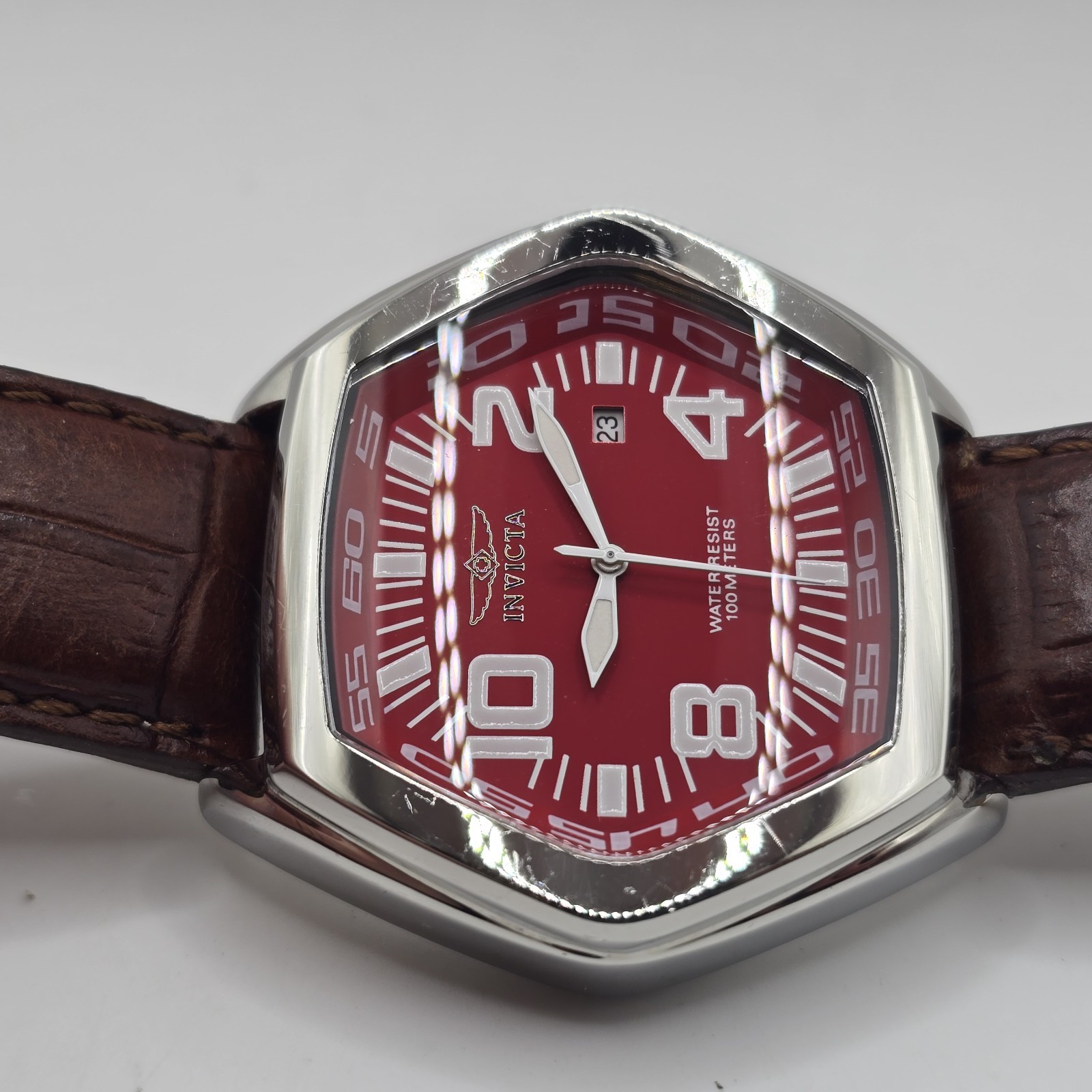 Invicta Hexagon Quartz Watch RARE 9804 46mm Red Dial