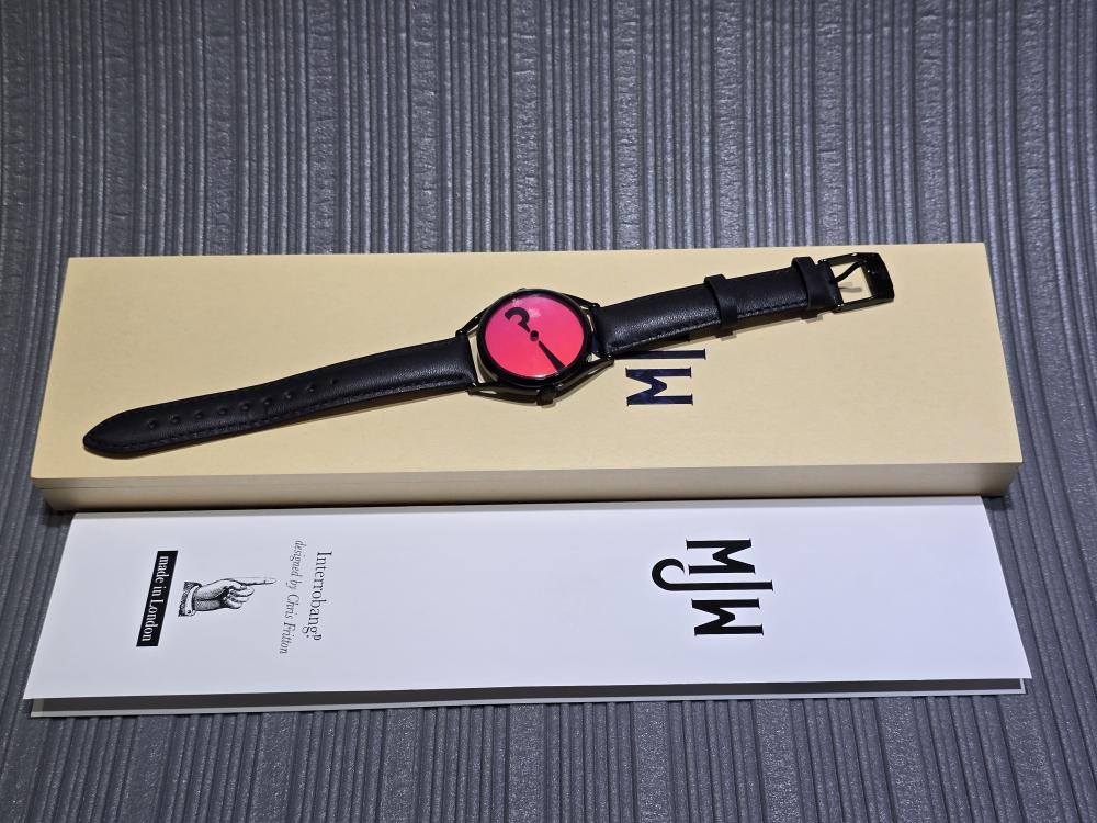 MR JONES WATCH Interrobang EXC with box papers plastic (CJL064280)