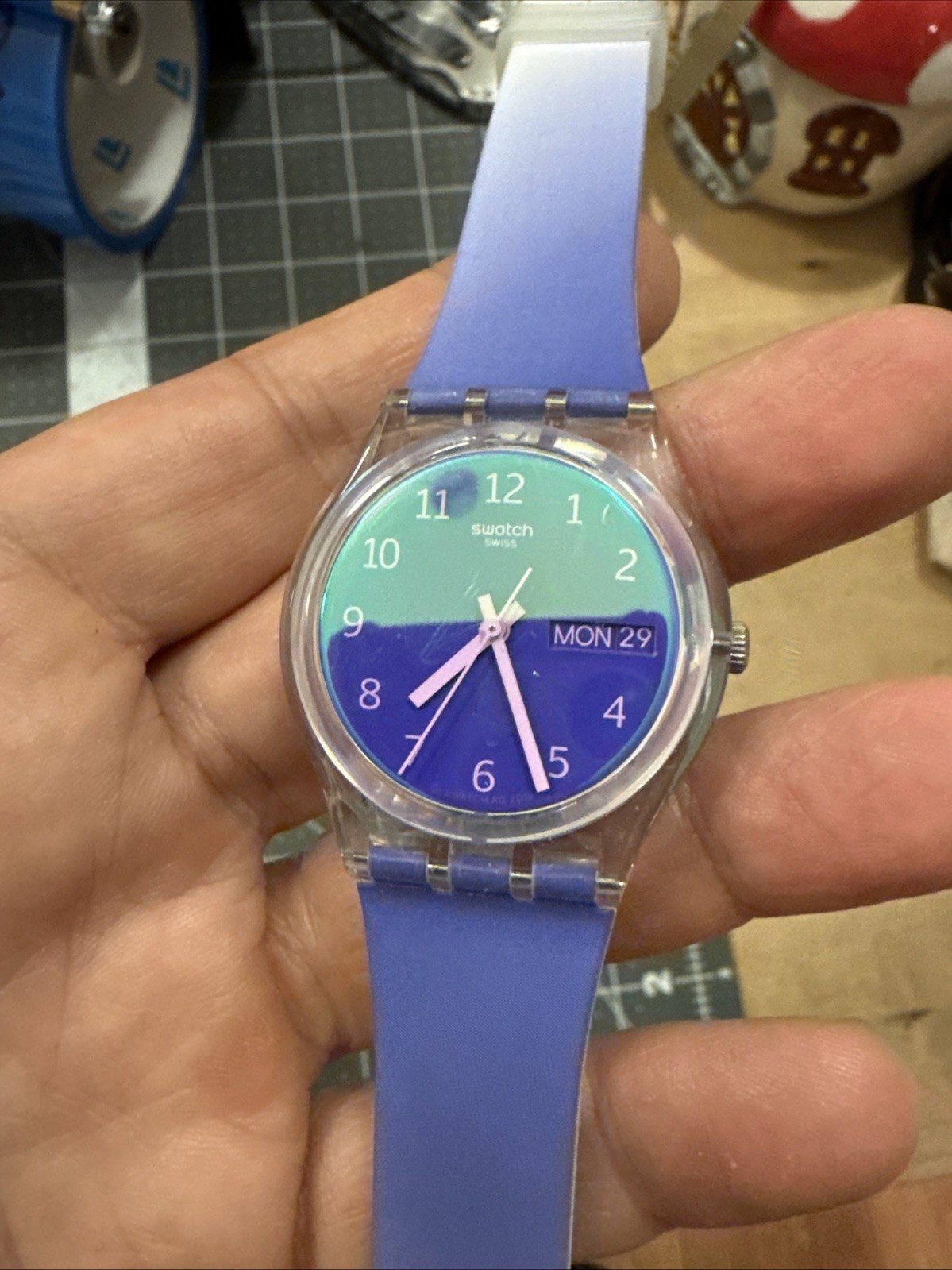 Swatch ULTRALAVANDE GE718 lilac watch Fantastic condition see pictures