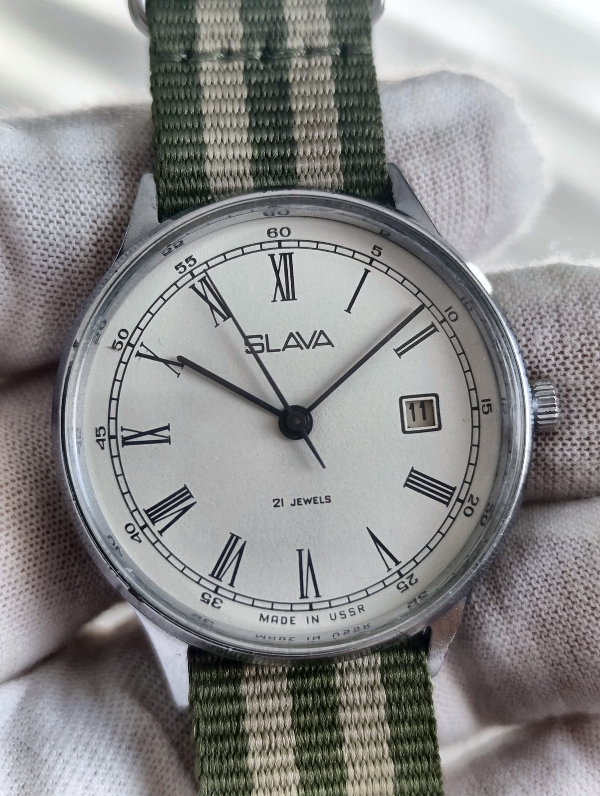 Slava Cal 2414 USSR 1970s Mechanical Watch 21J 2MWF Roman Dial