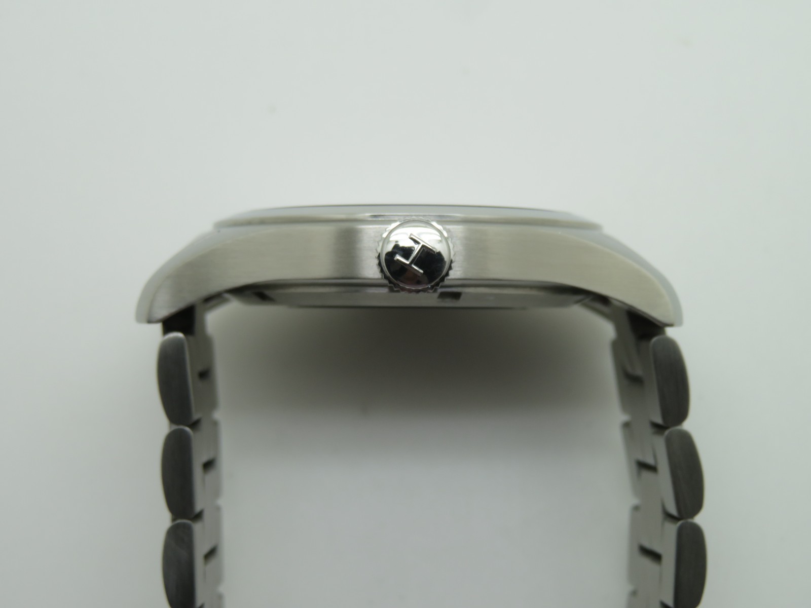 Hamilton Khaki H706050 Men’s 42mm Stainless Steel Swiss Automatic Wristwatch