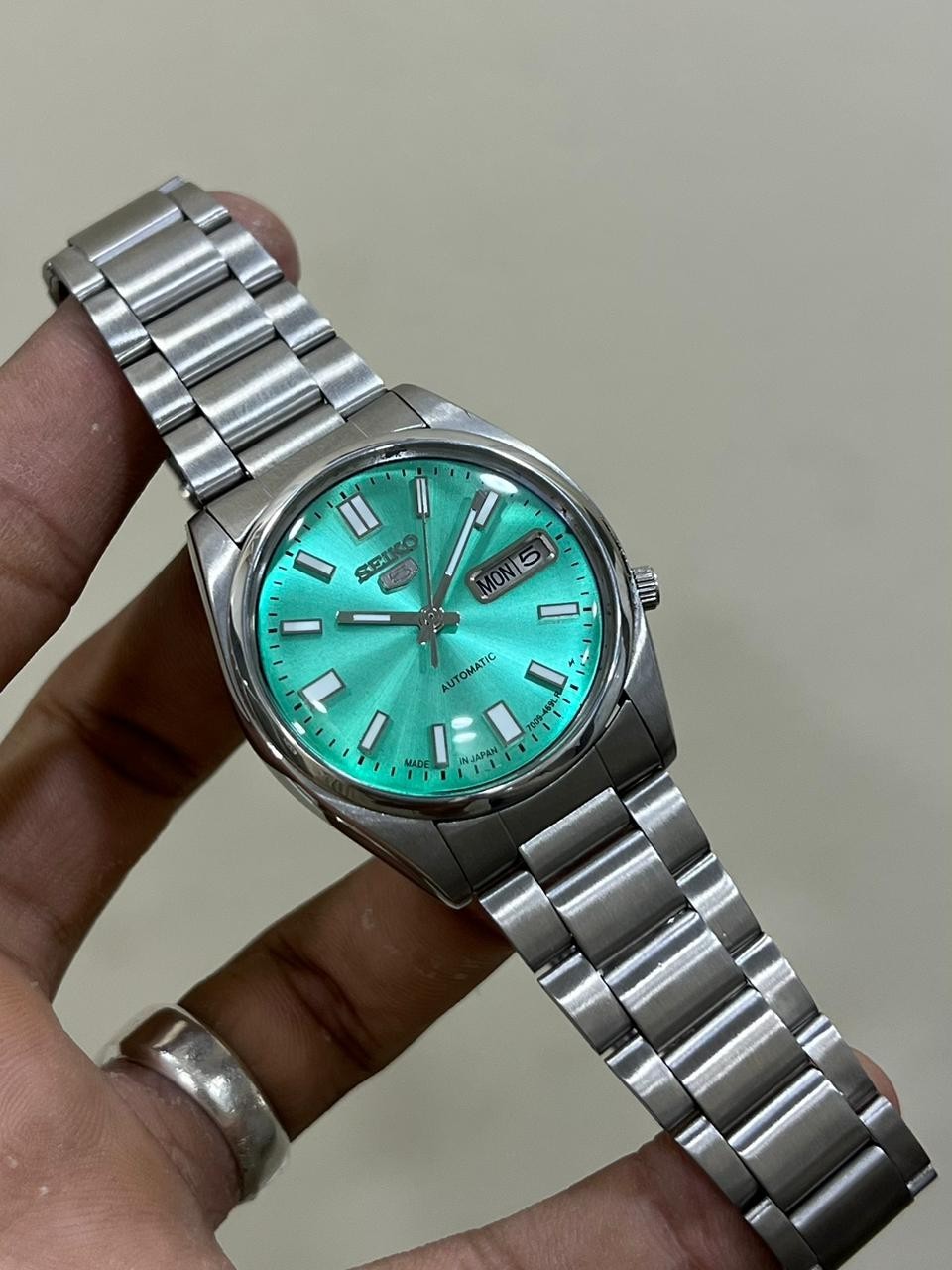 Seiko 5 Automatic Sea Green Dail Mens Watch japan made 7009