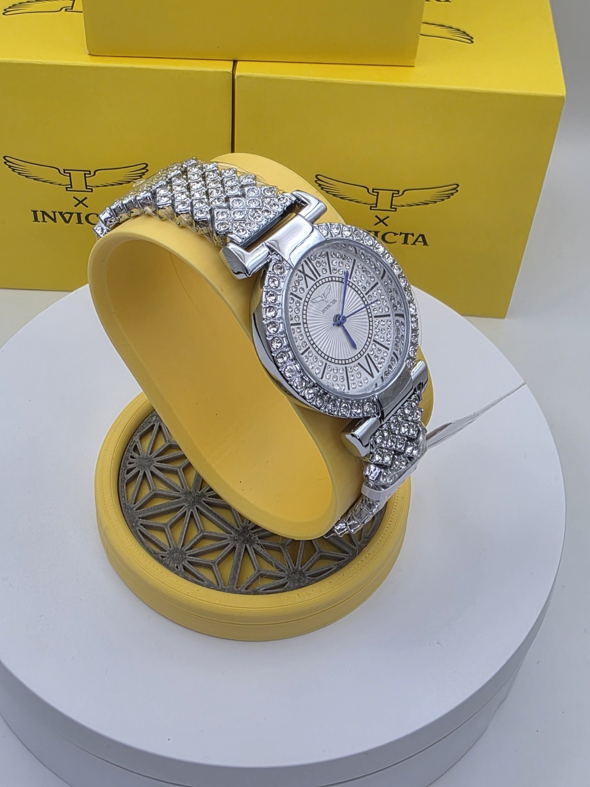 Invicta Wildflower I by Invicta Women’s Watch-34mm Silver W/White Dial 69060 New