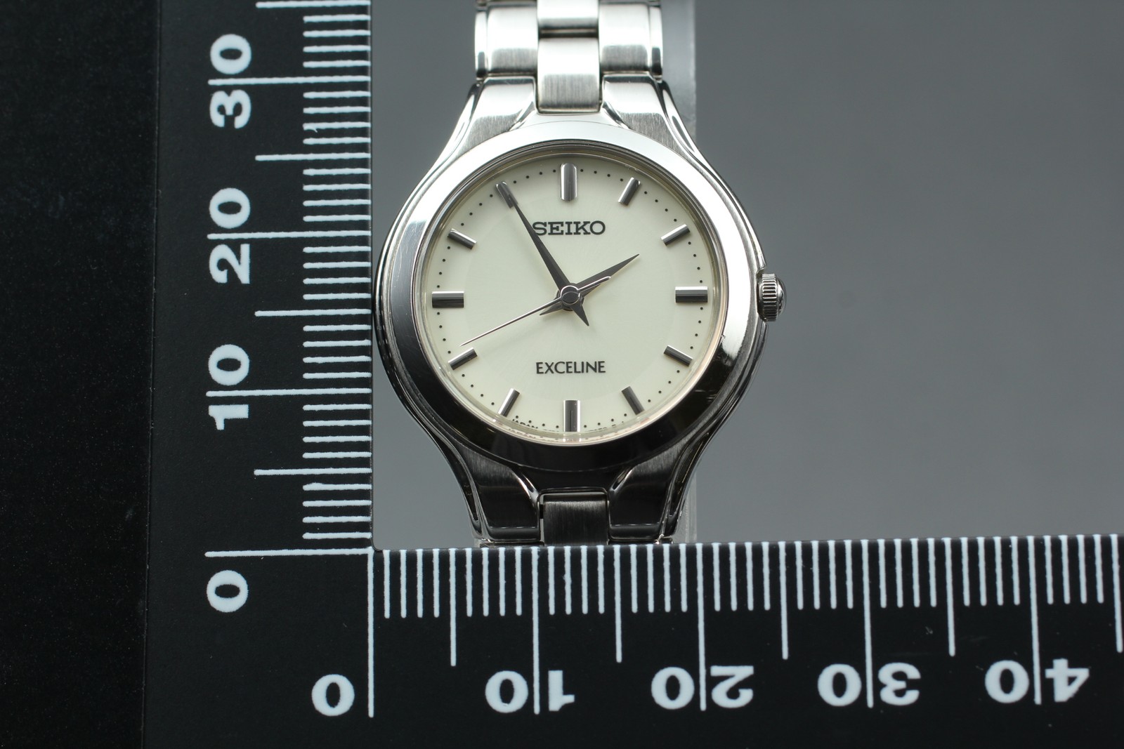 2006 [Near MINT] Seiko Exceline 4J41-0A50 Quartz Round HAQ Womens Watch JAPAN